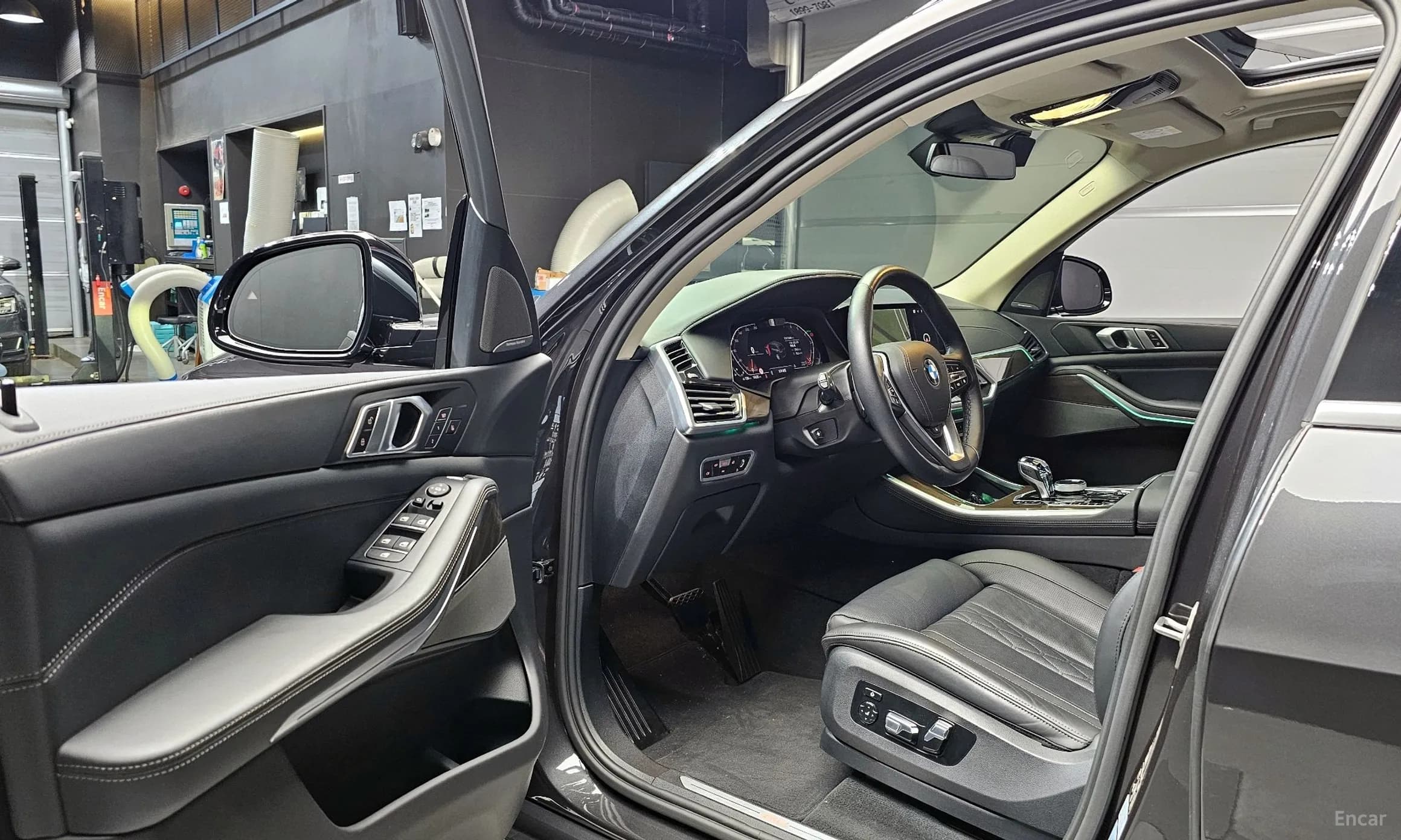 X5 (G05)