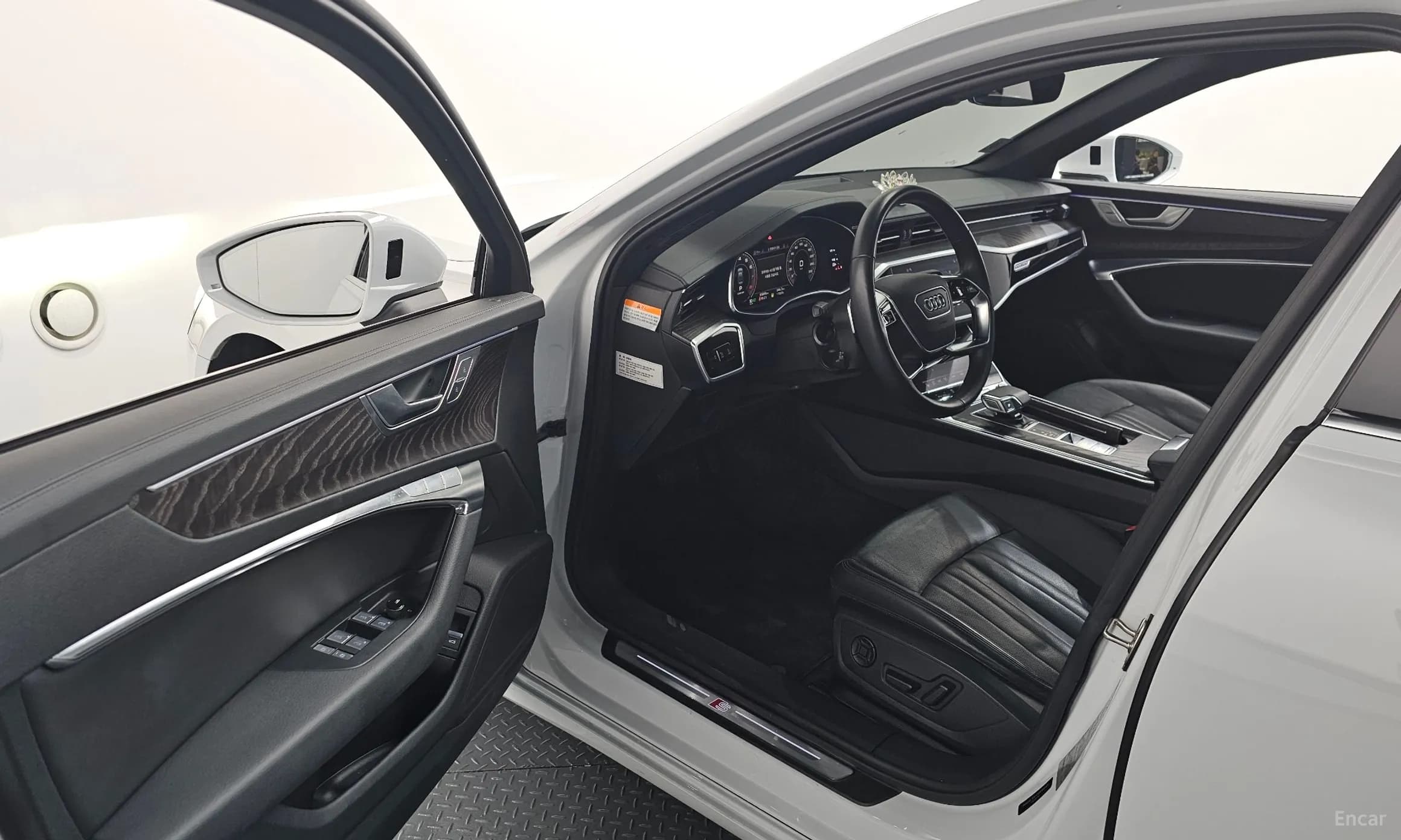 A6 (C8)