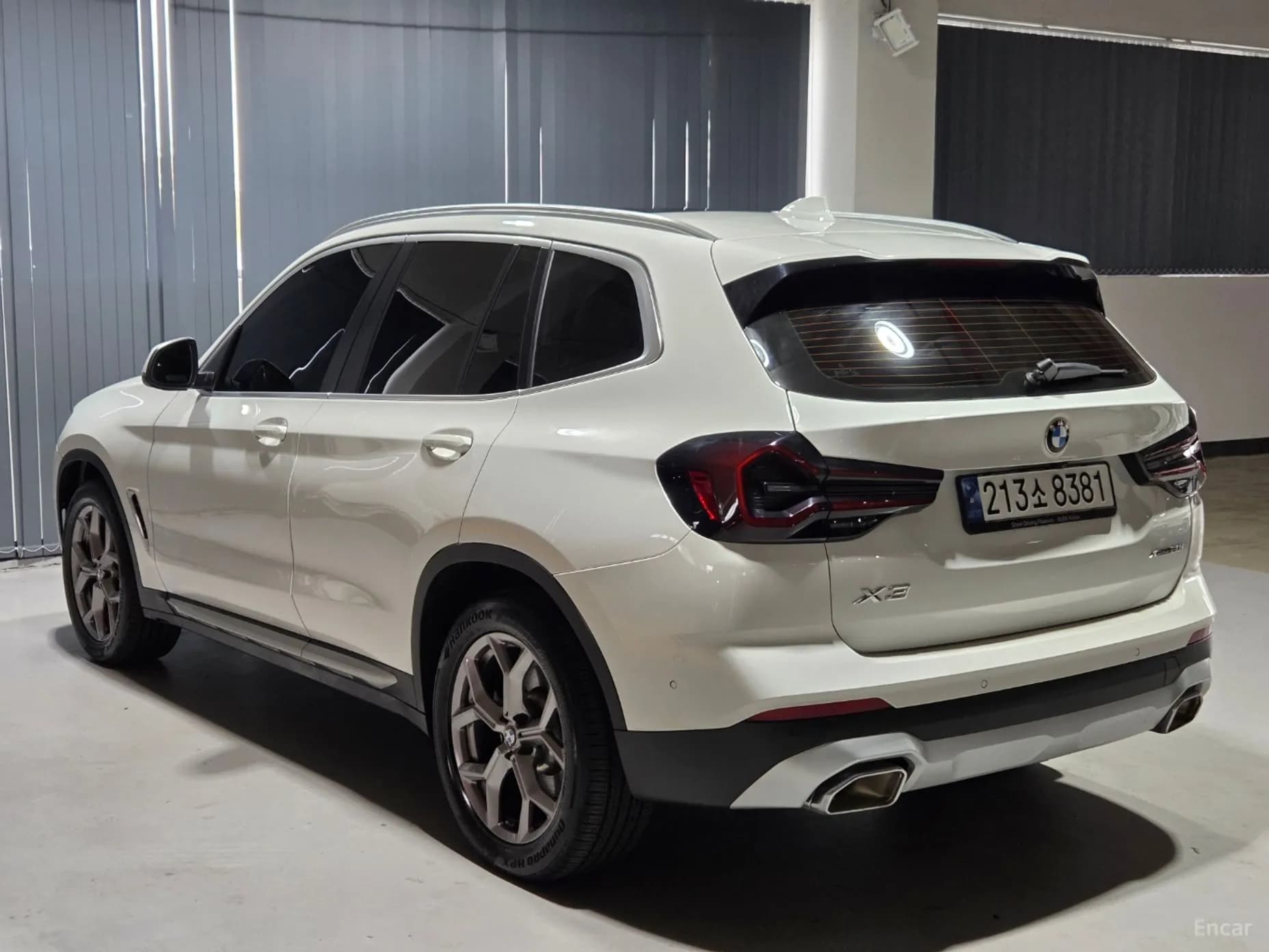X3 (G01)