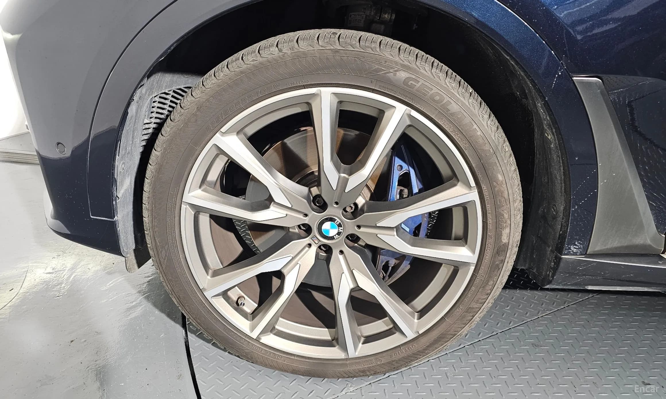 X7 (G07)