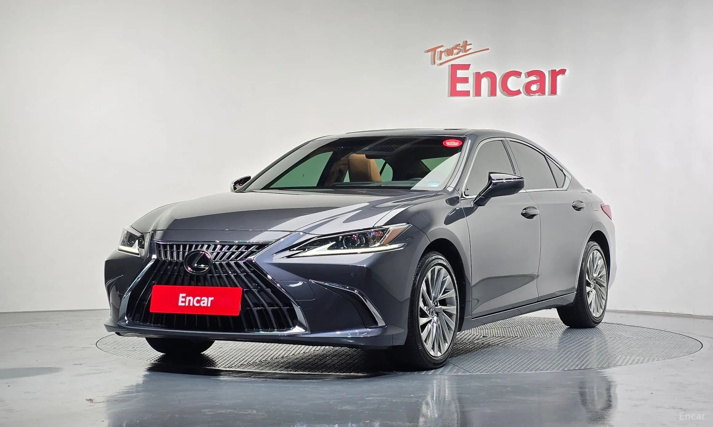 ES300h 7th Generation