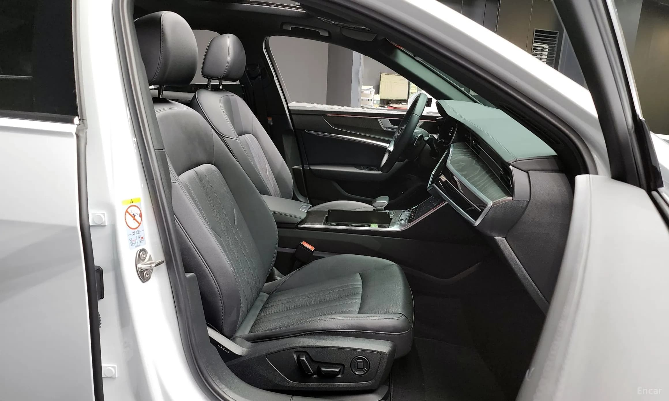 A6 (C8)
