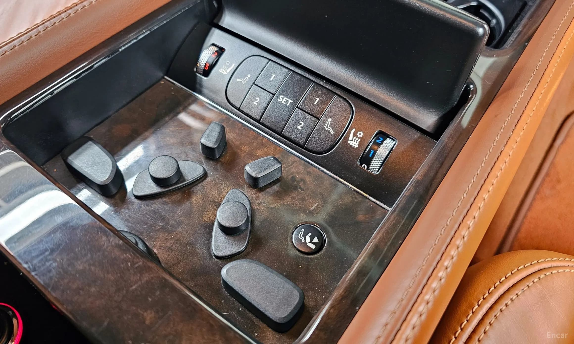 Flying Spur Gen 1