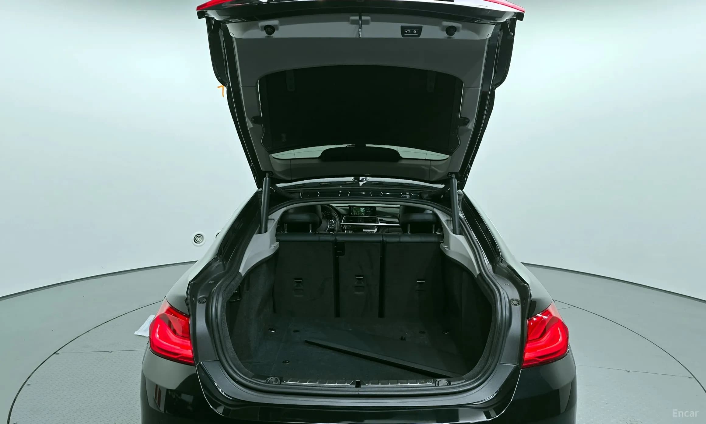 Series 4 (F32)