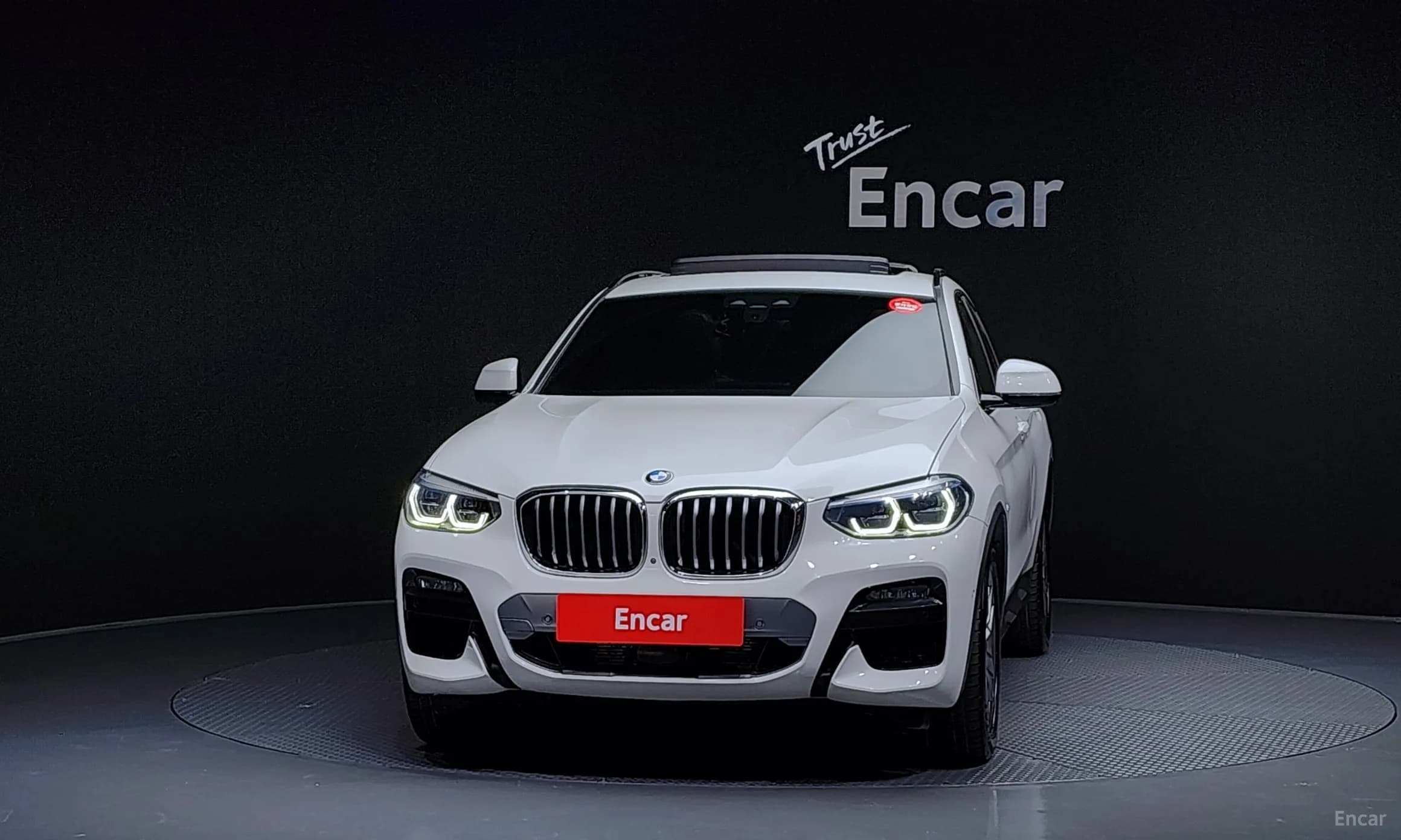 X4 (G02)