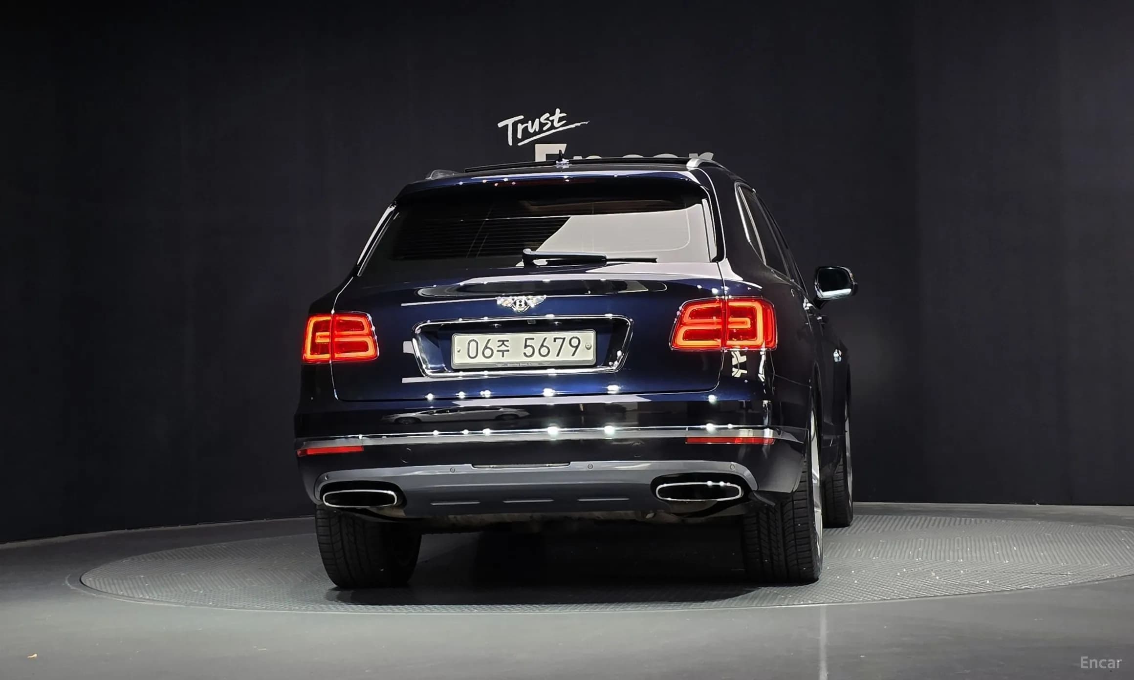 Bentayga