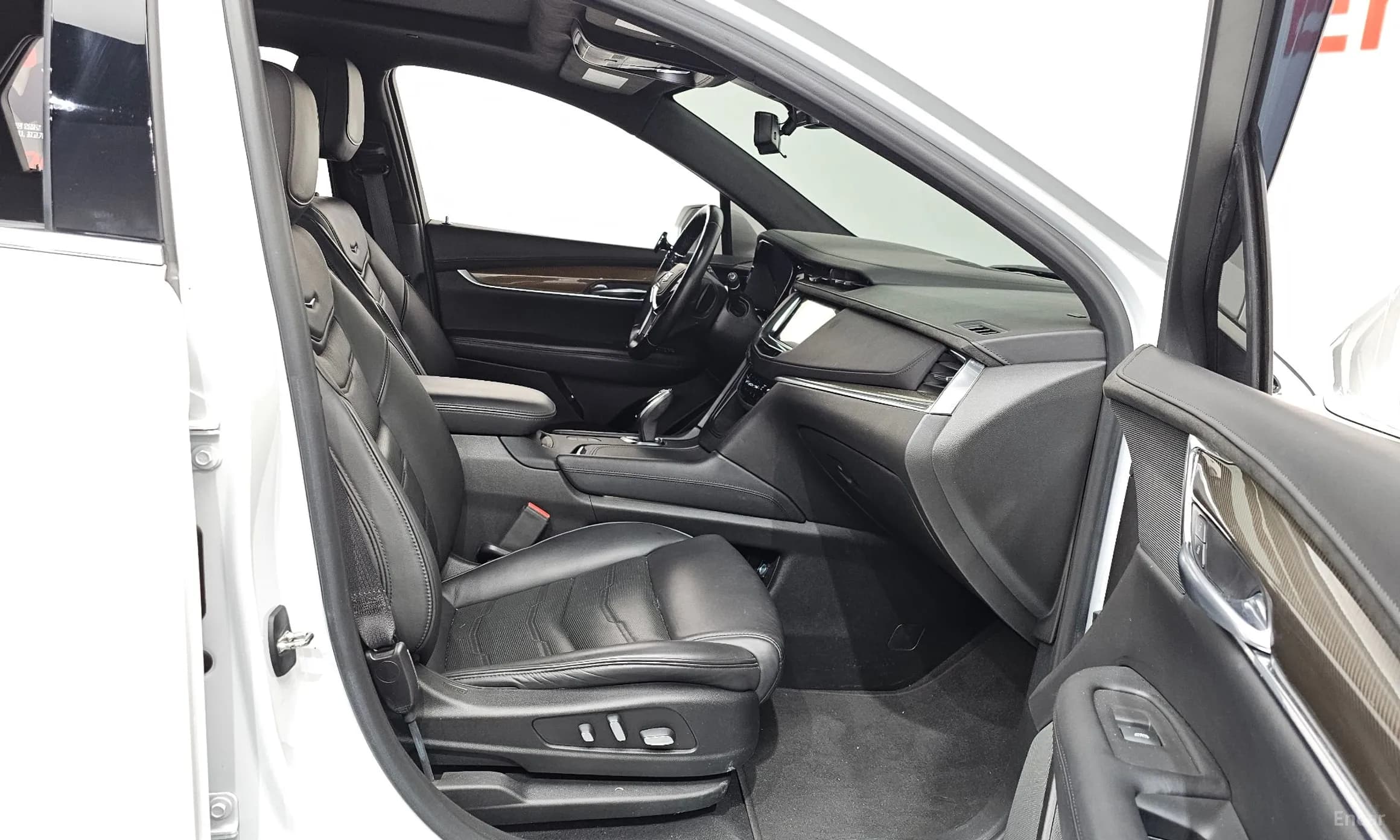 XT5
