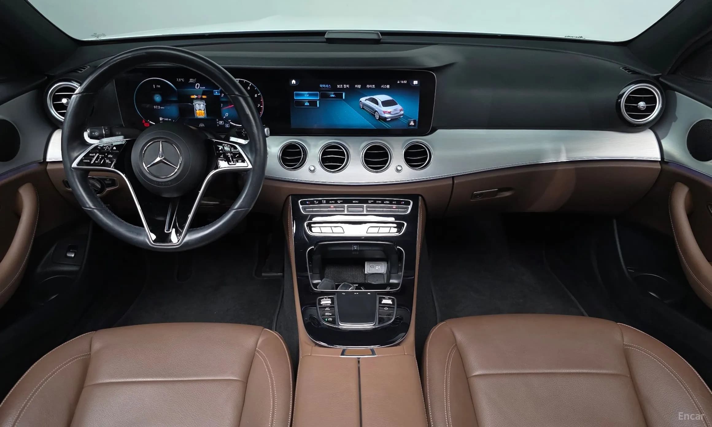 E-Class W213