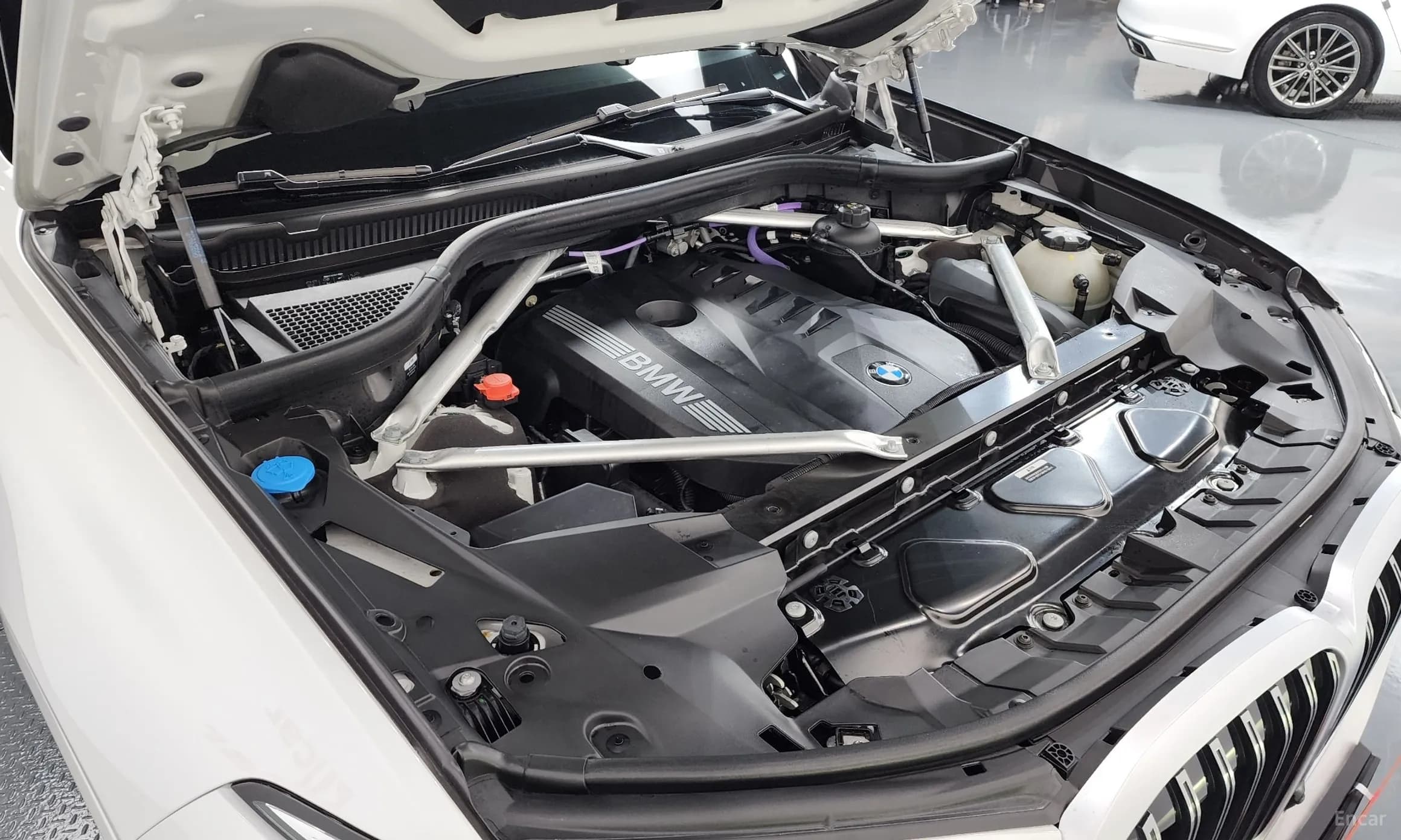 X7 (G07)