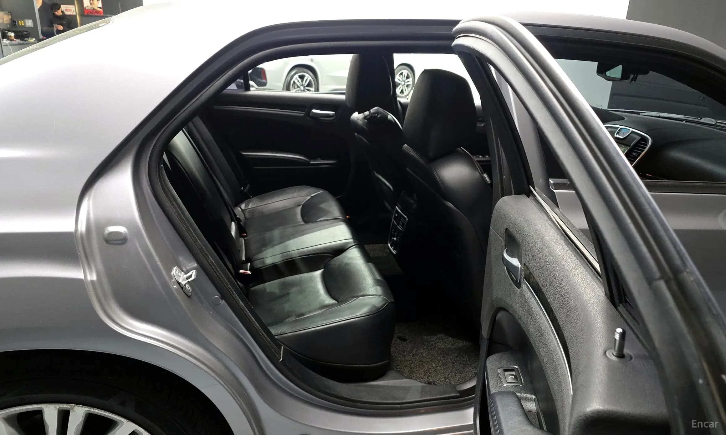 The New 300C