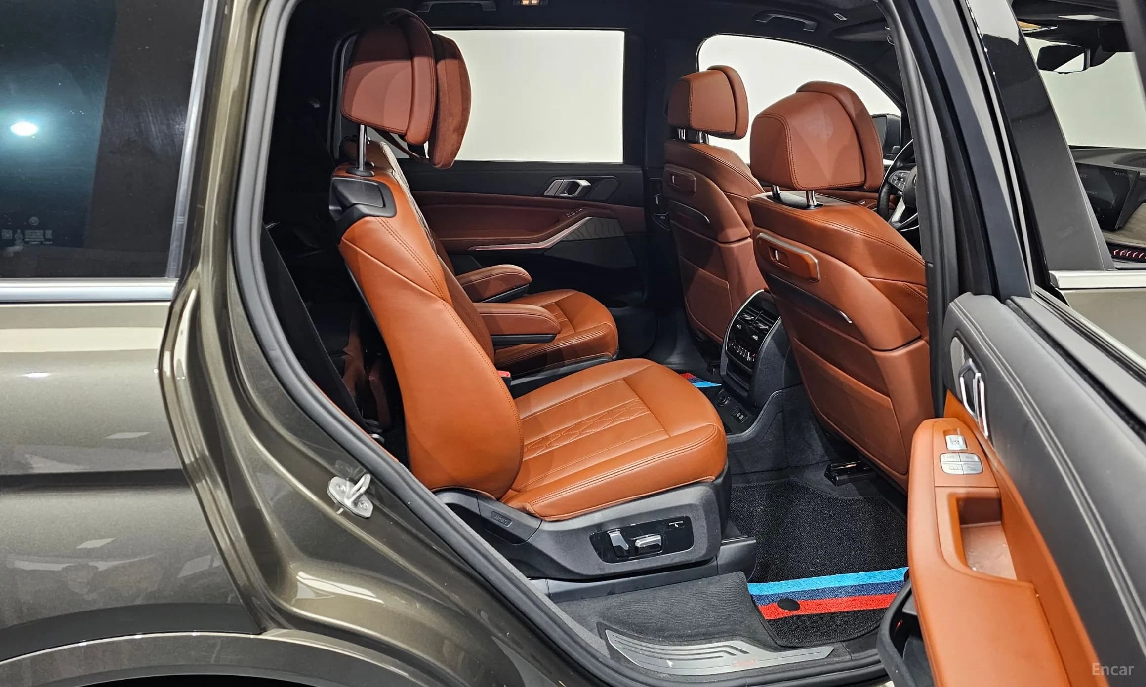 X7 (G07)