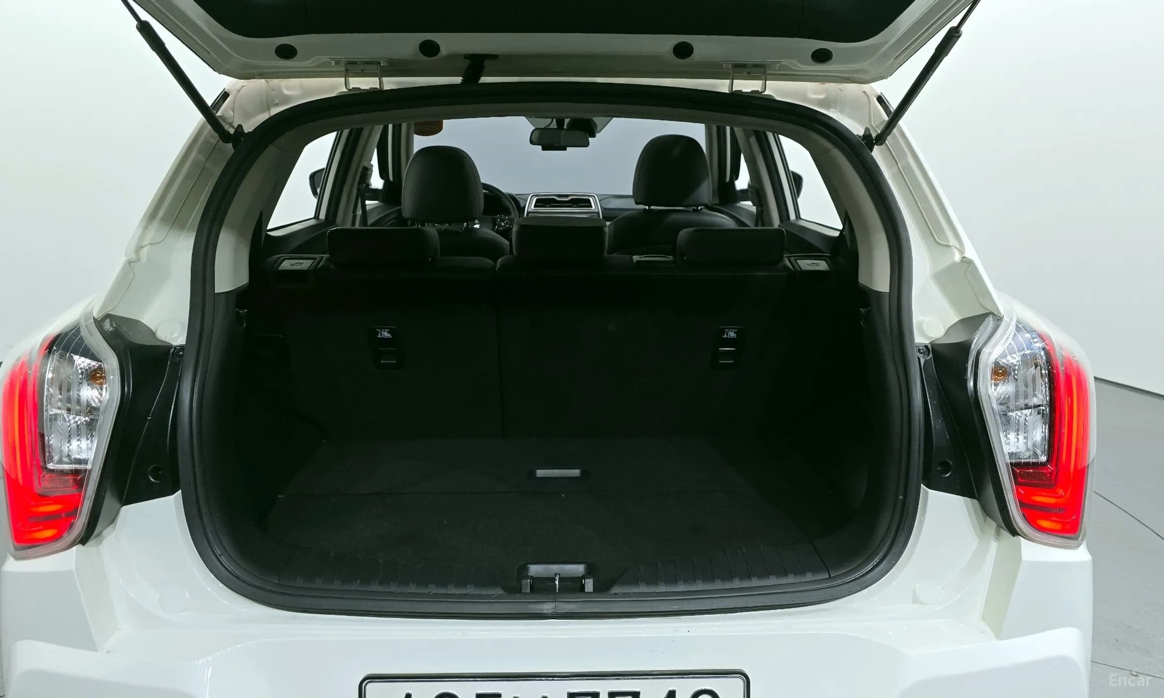 Berry New Tivoli