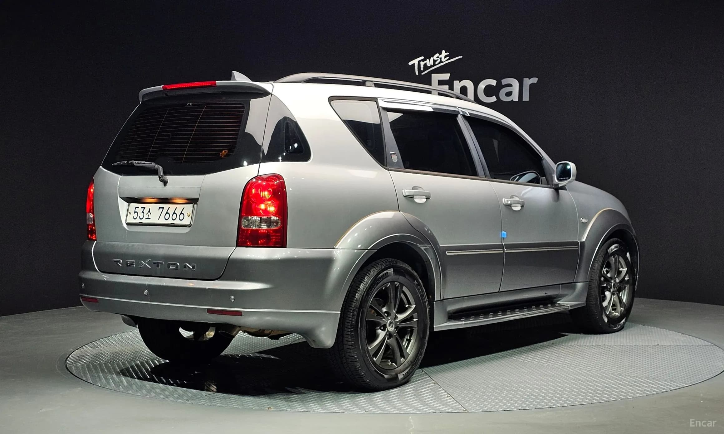 Super Rexton