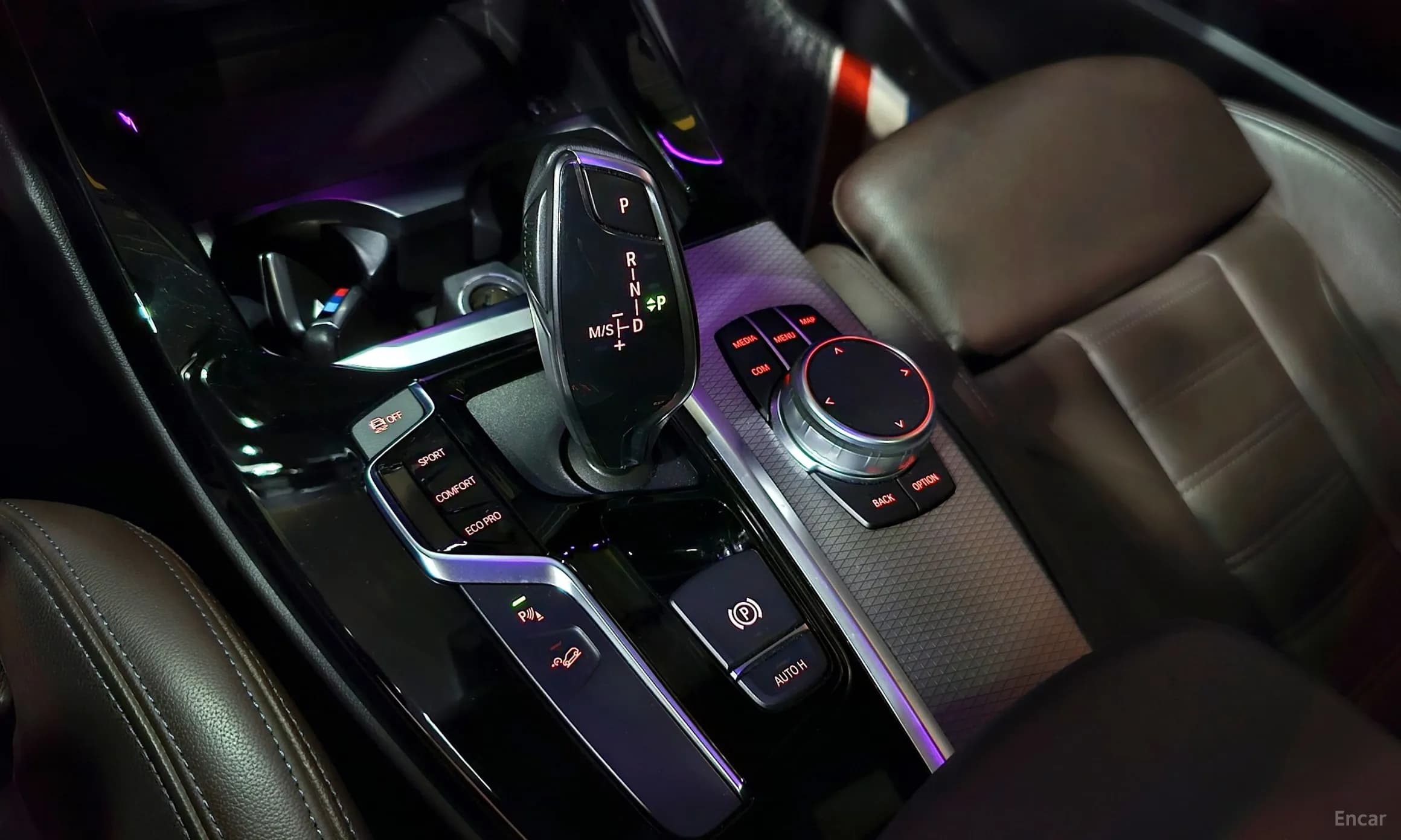 X3 (G01)