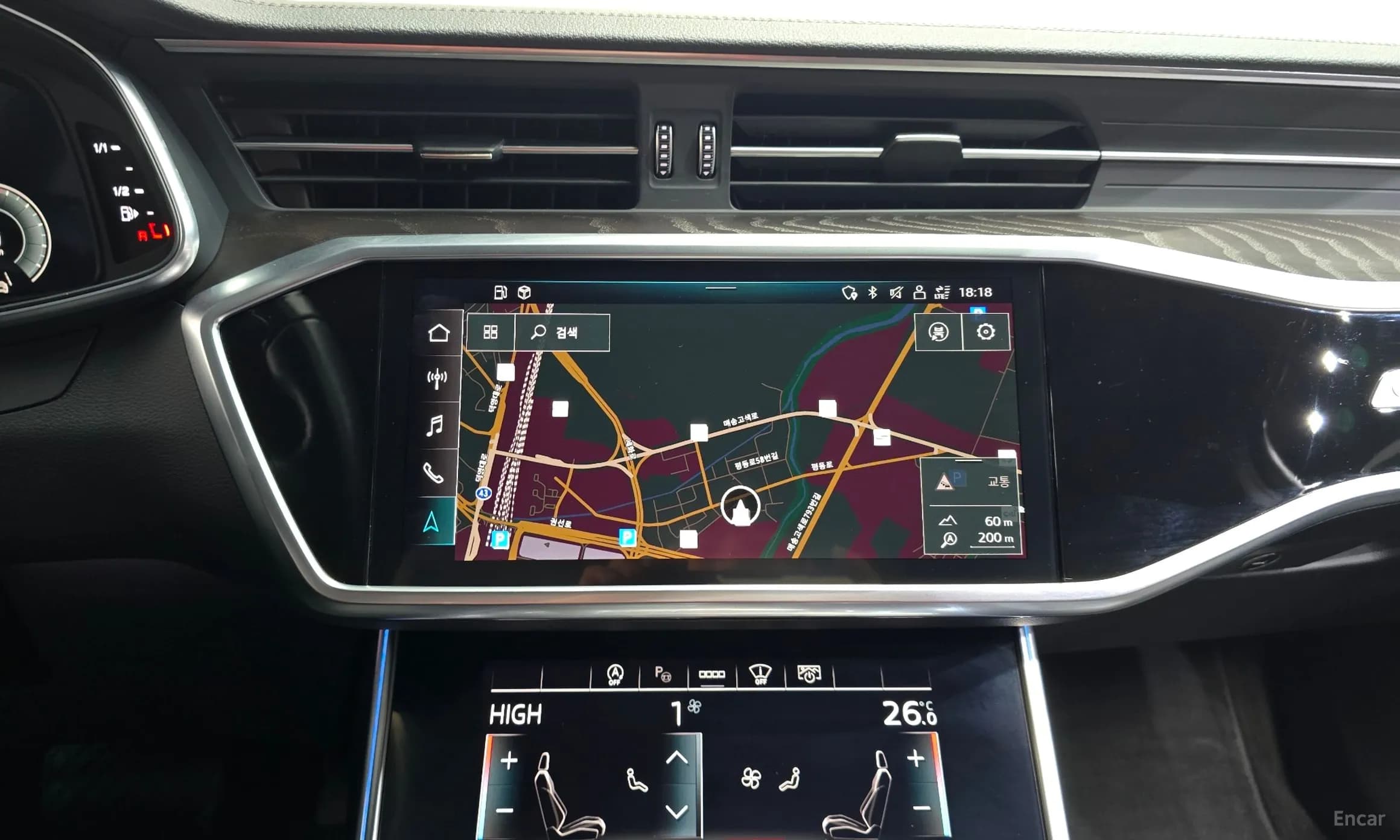 A6 (C8)