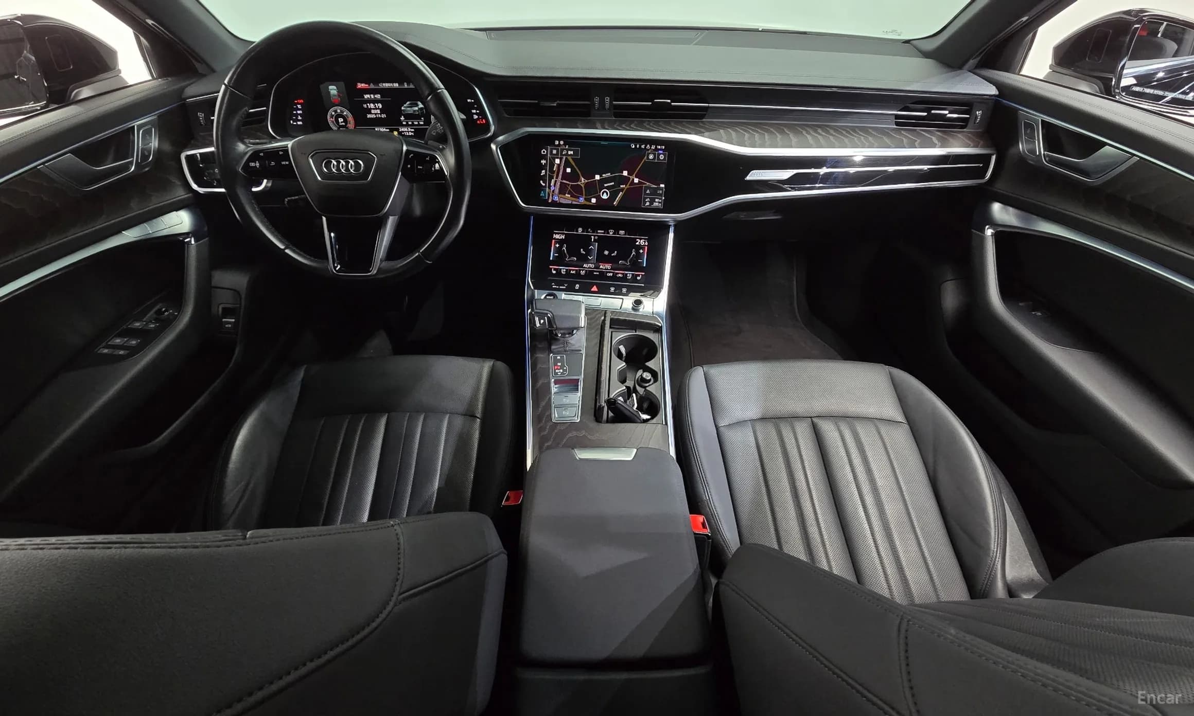 A6 (C8)