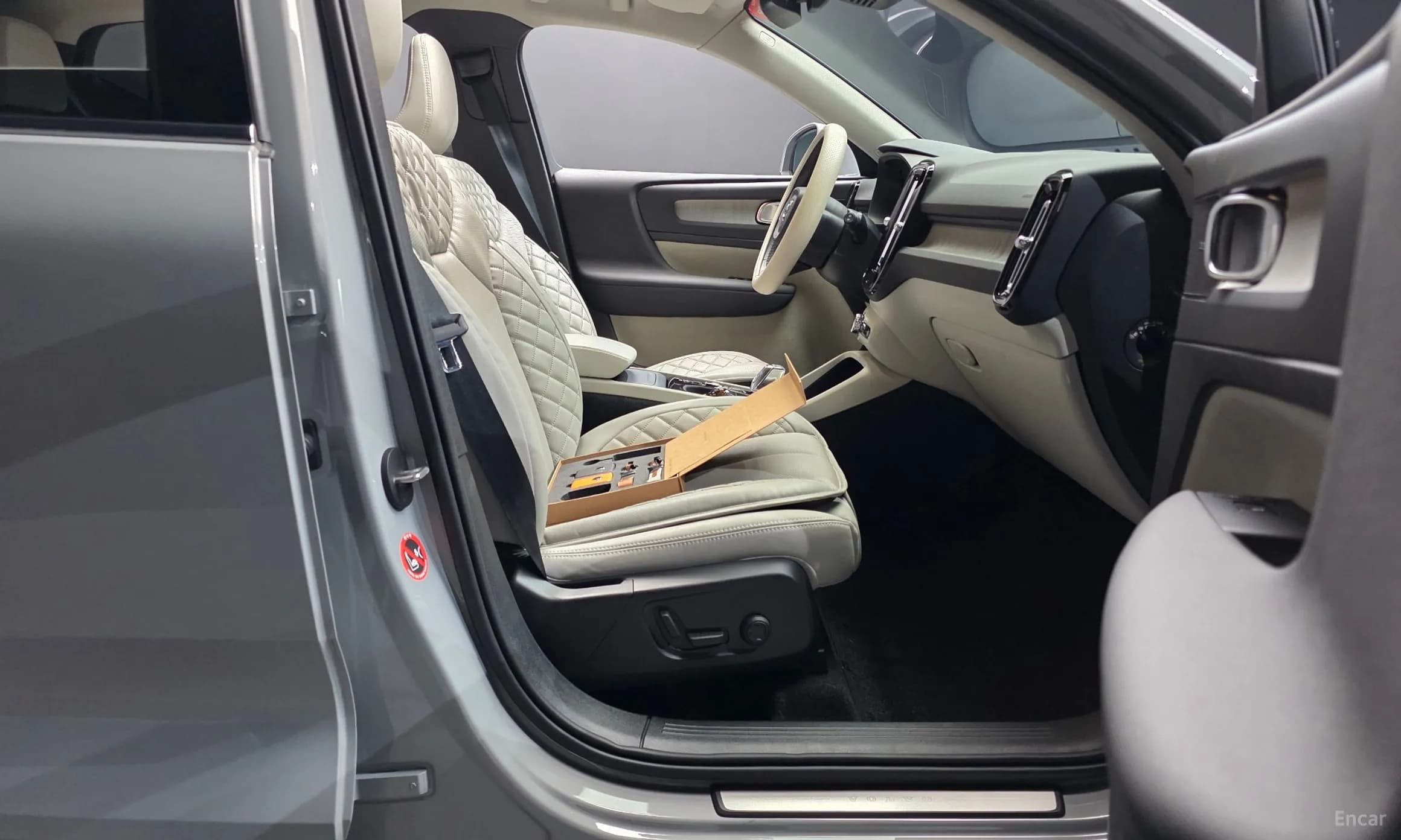 XC40