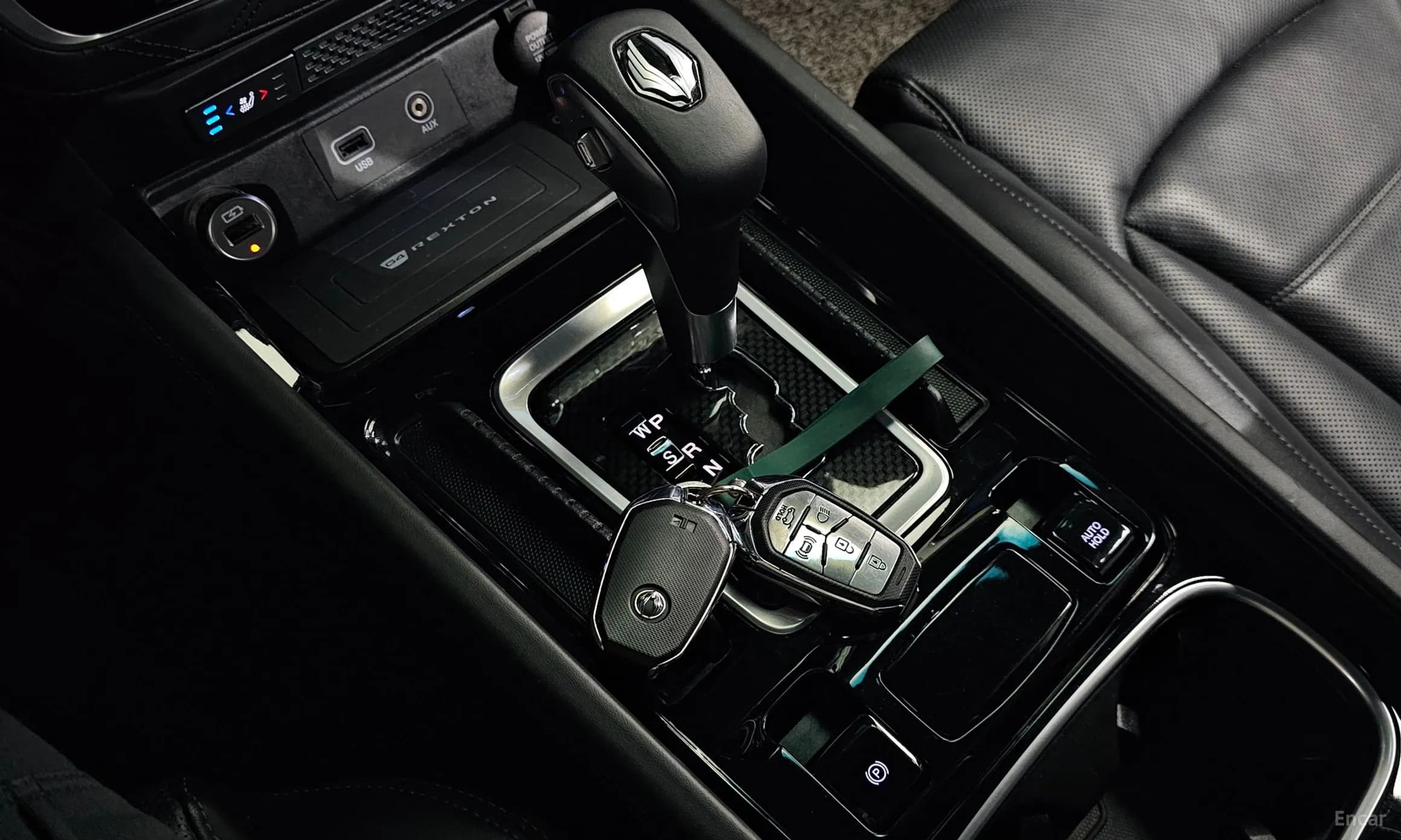 G4 Rexton