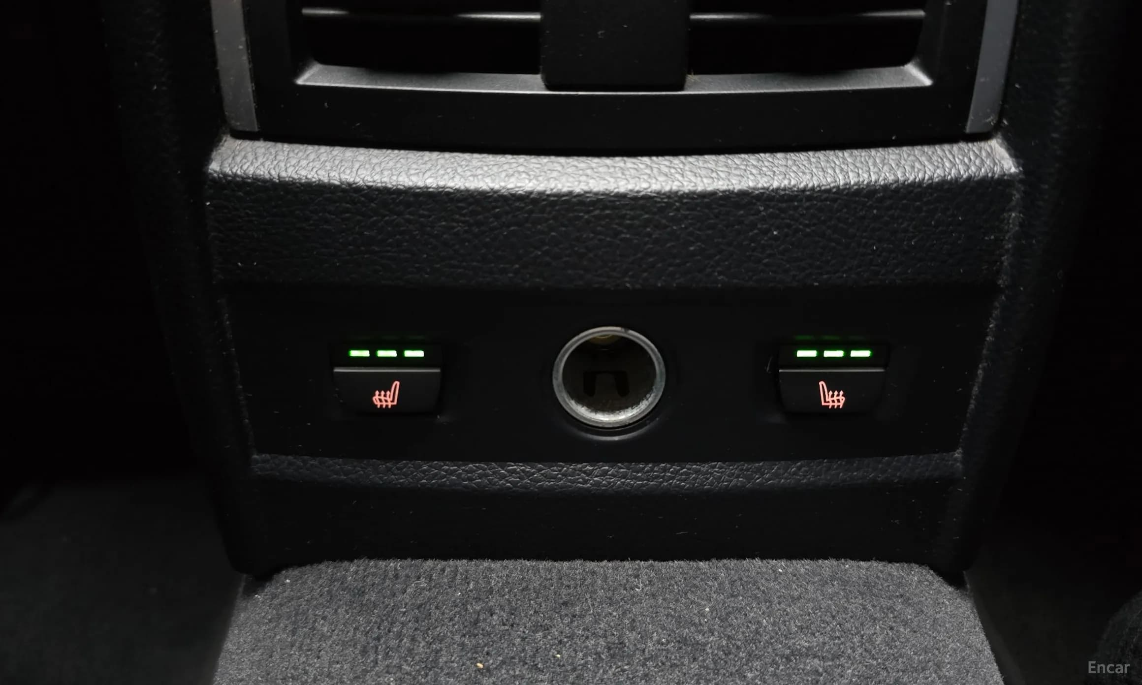 Series 4 (F32)