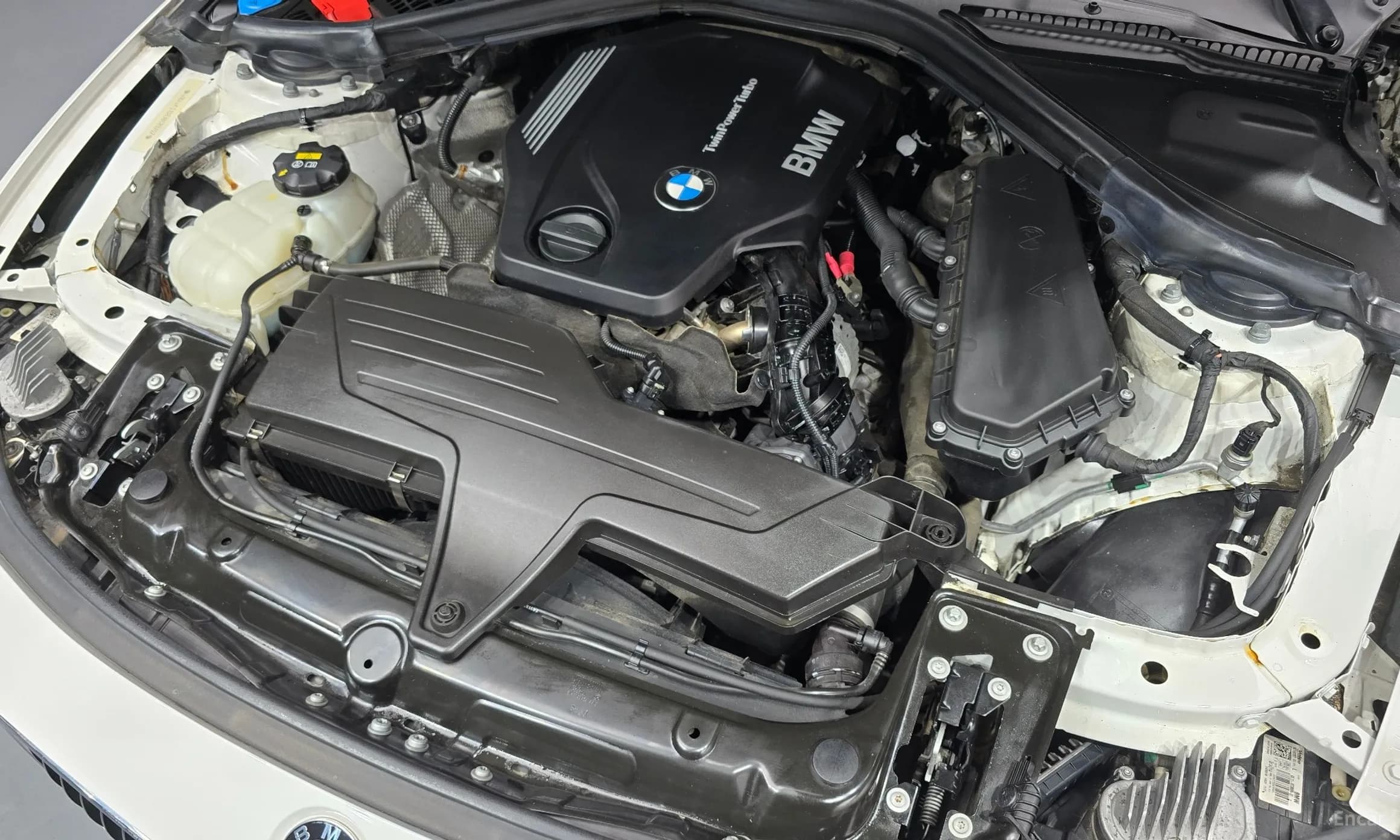 Series 4 (F32)