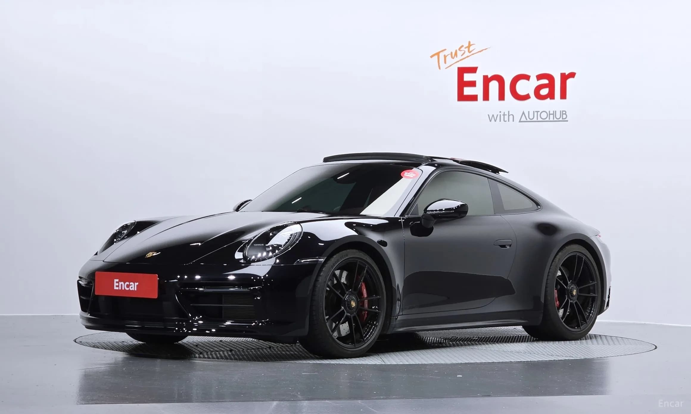 911 (992)