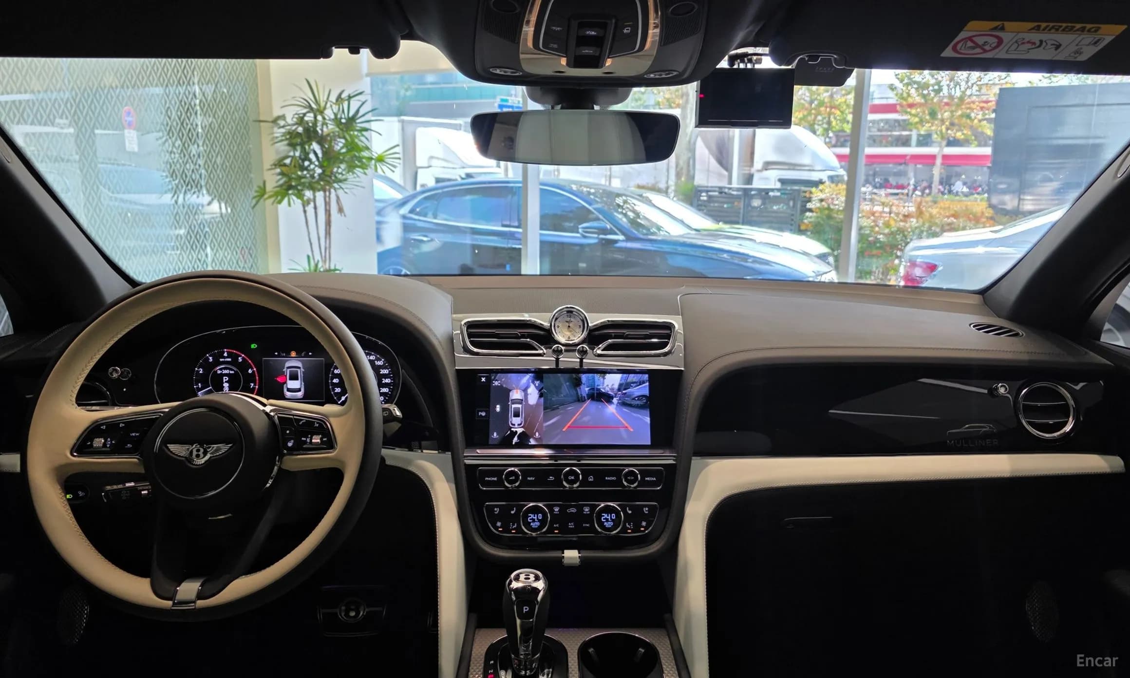 Bentayga