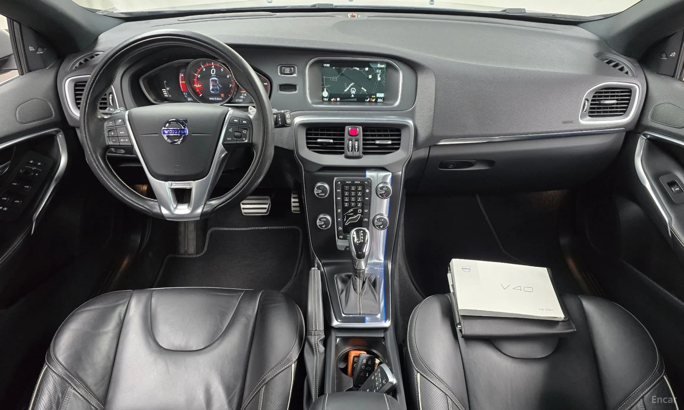 V40