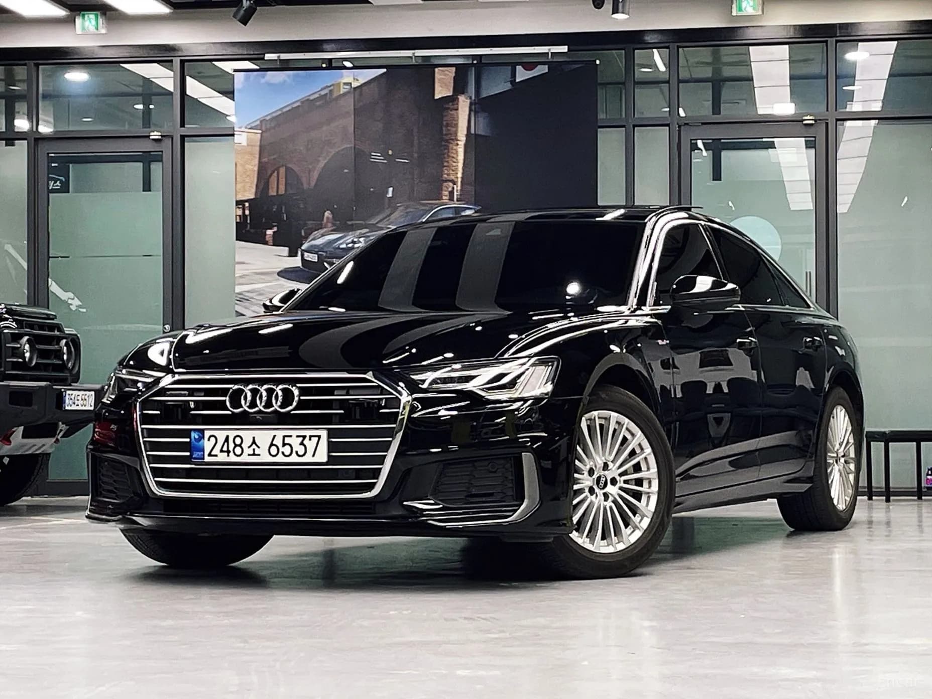 A6 (C8)