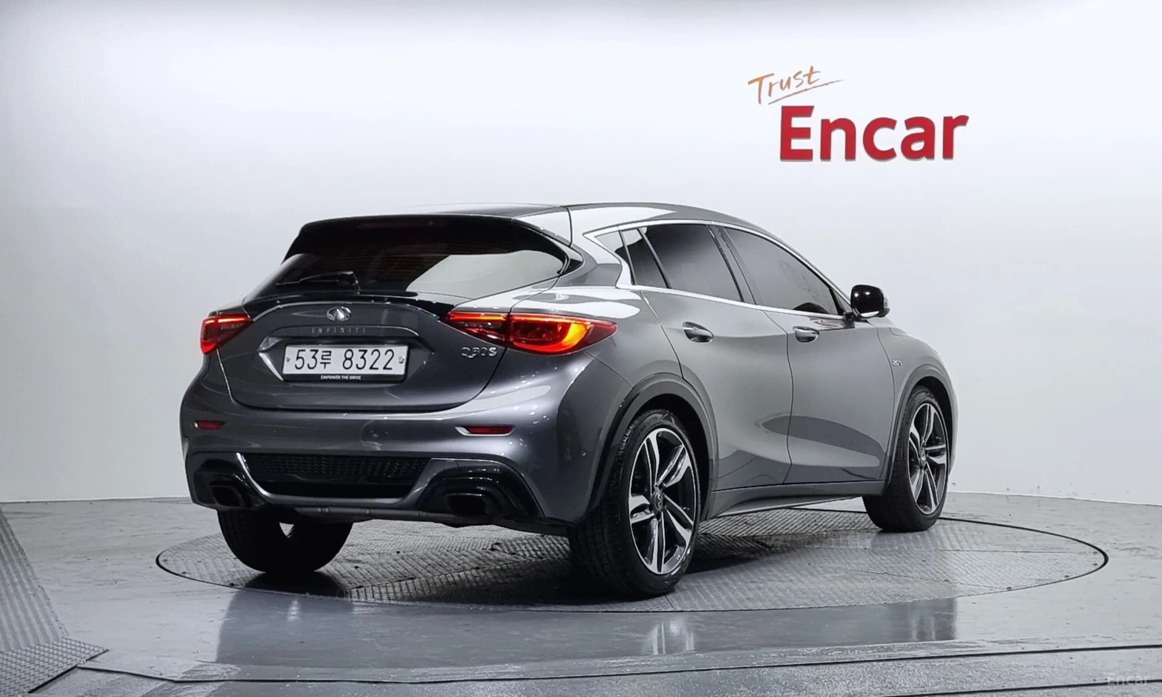 Q30