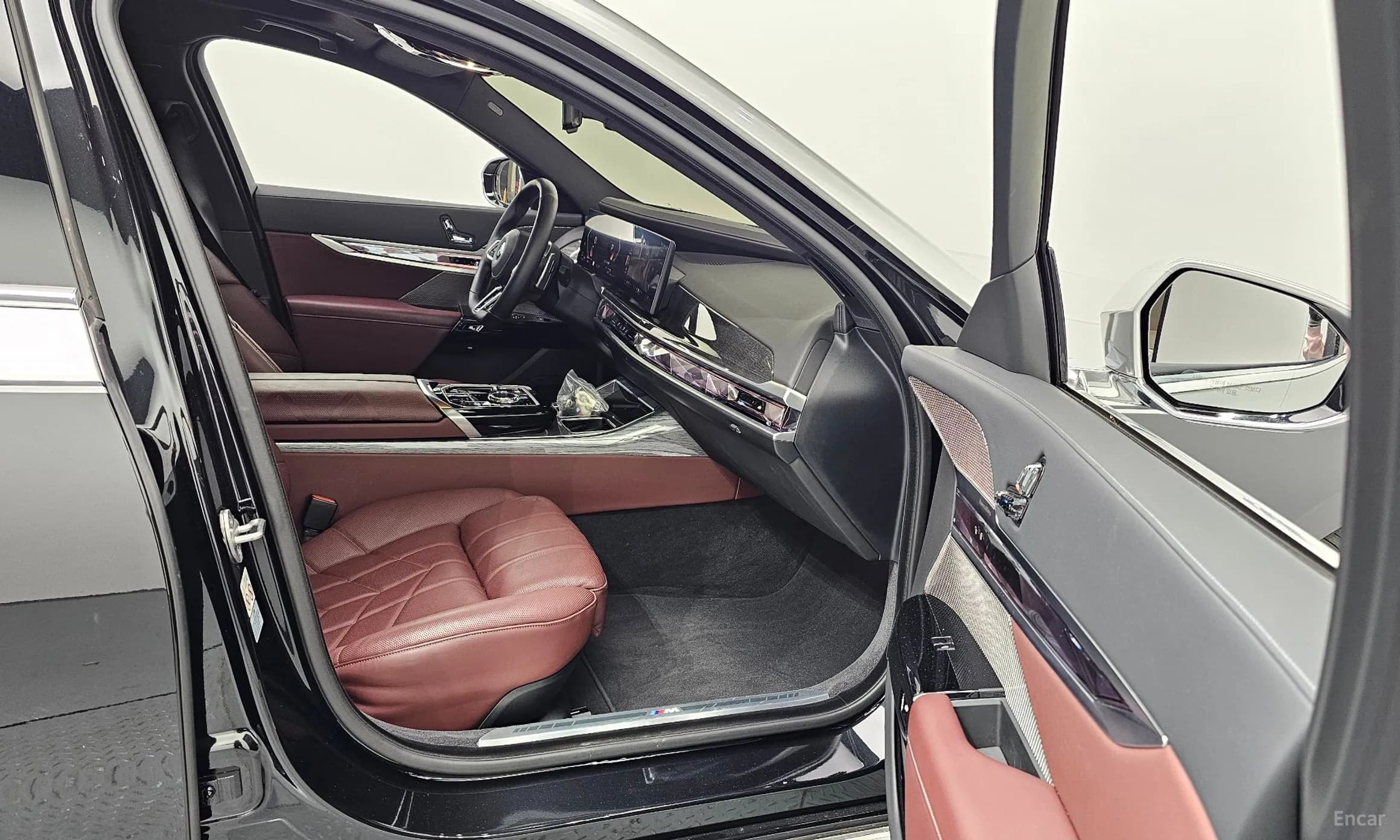 7 Series (G70)