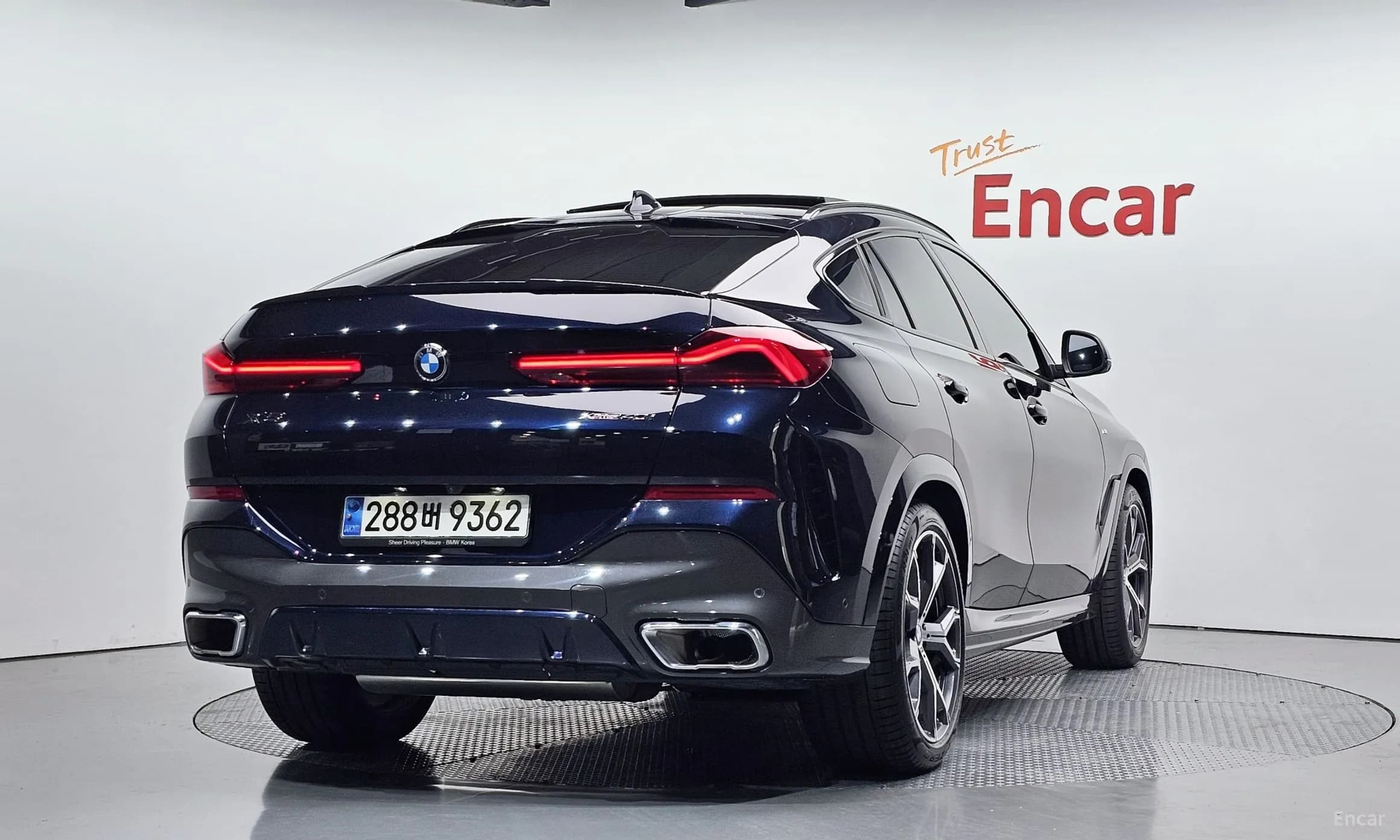 X6 (G06)
