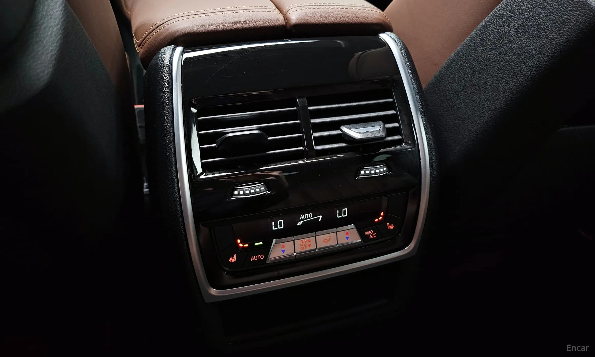 X6 (G06)