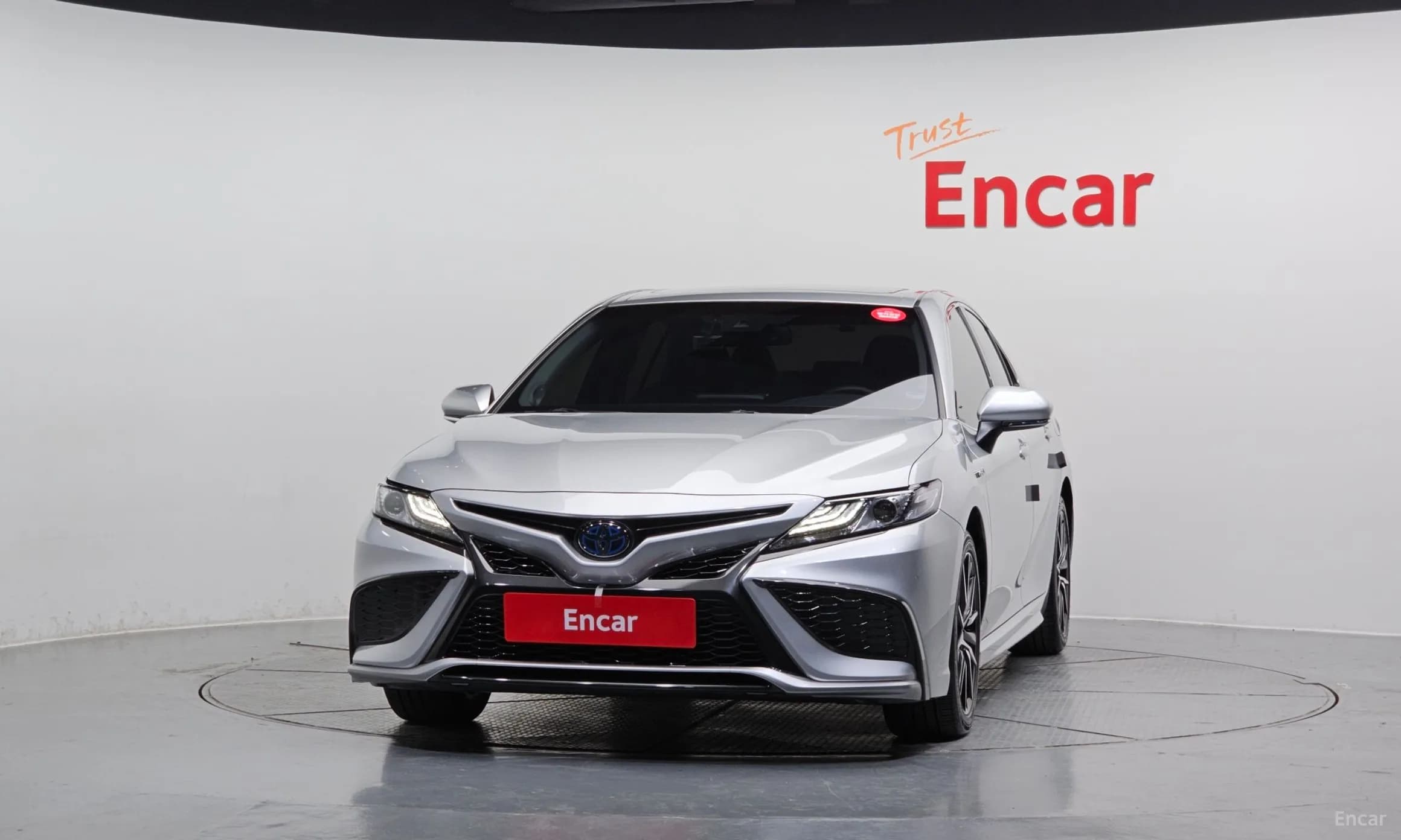 Camry (XV70)