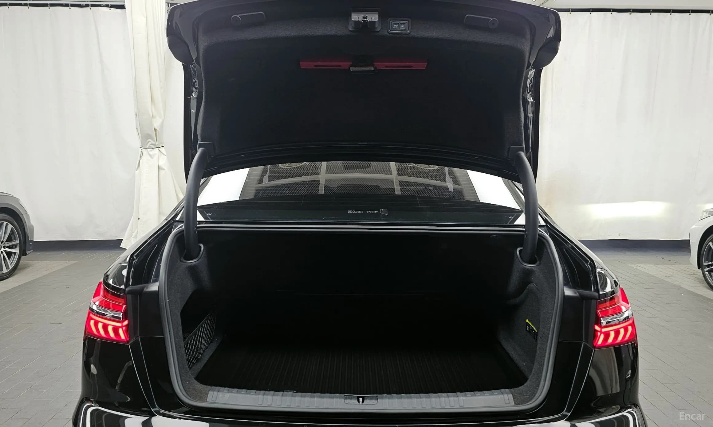 A6 (C8)