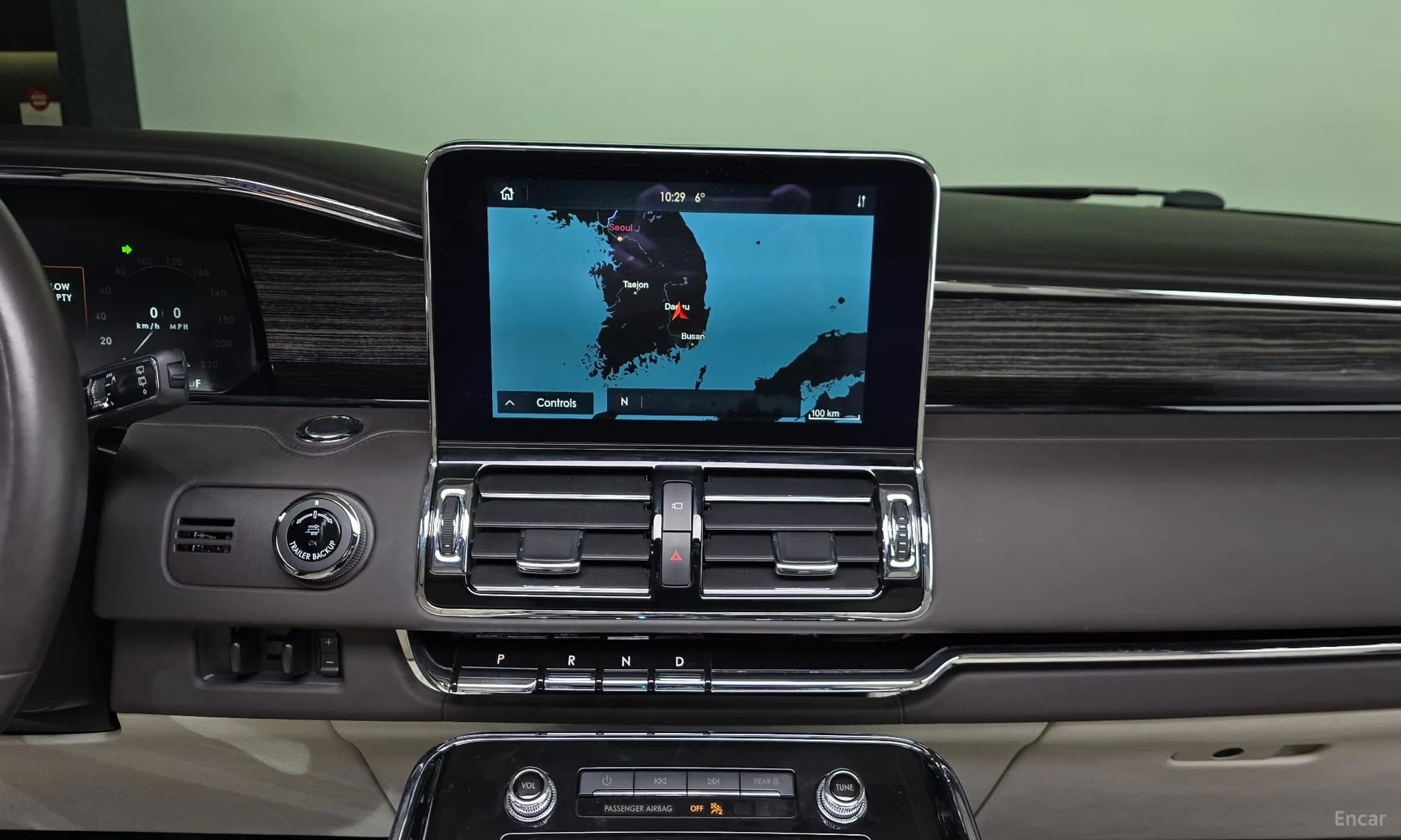 Navigator 4th generation