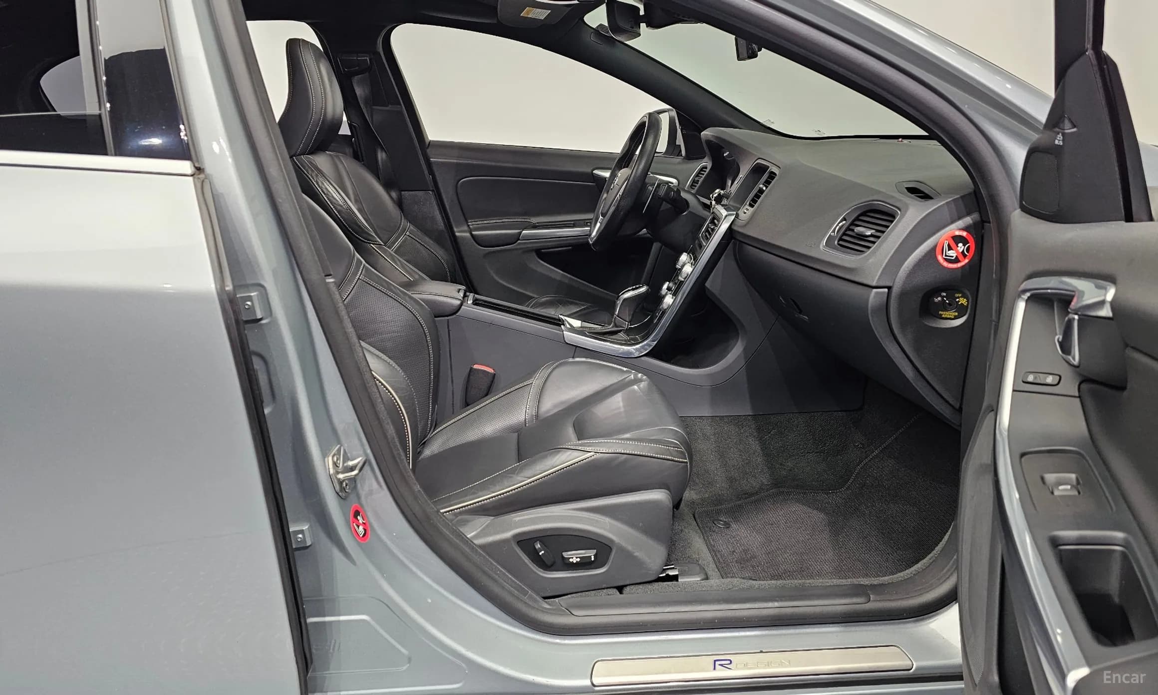 S60