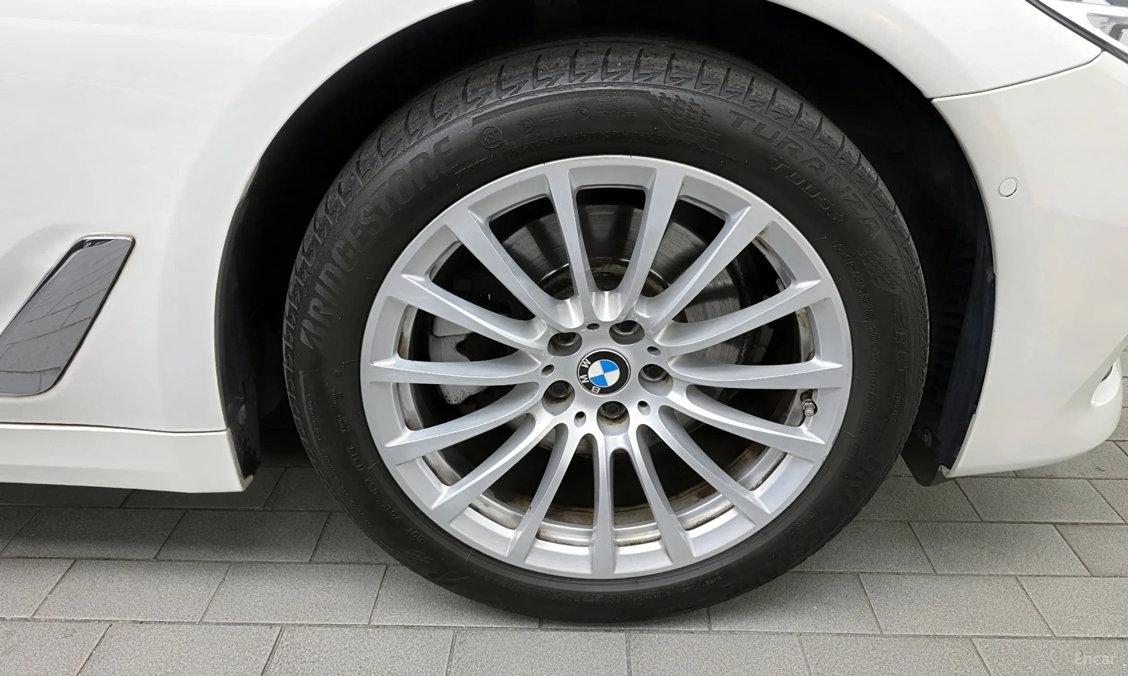 5 Series (G30)