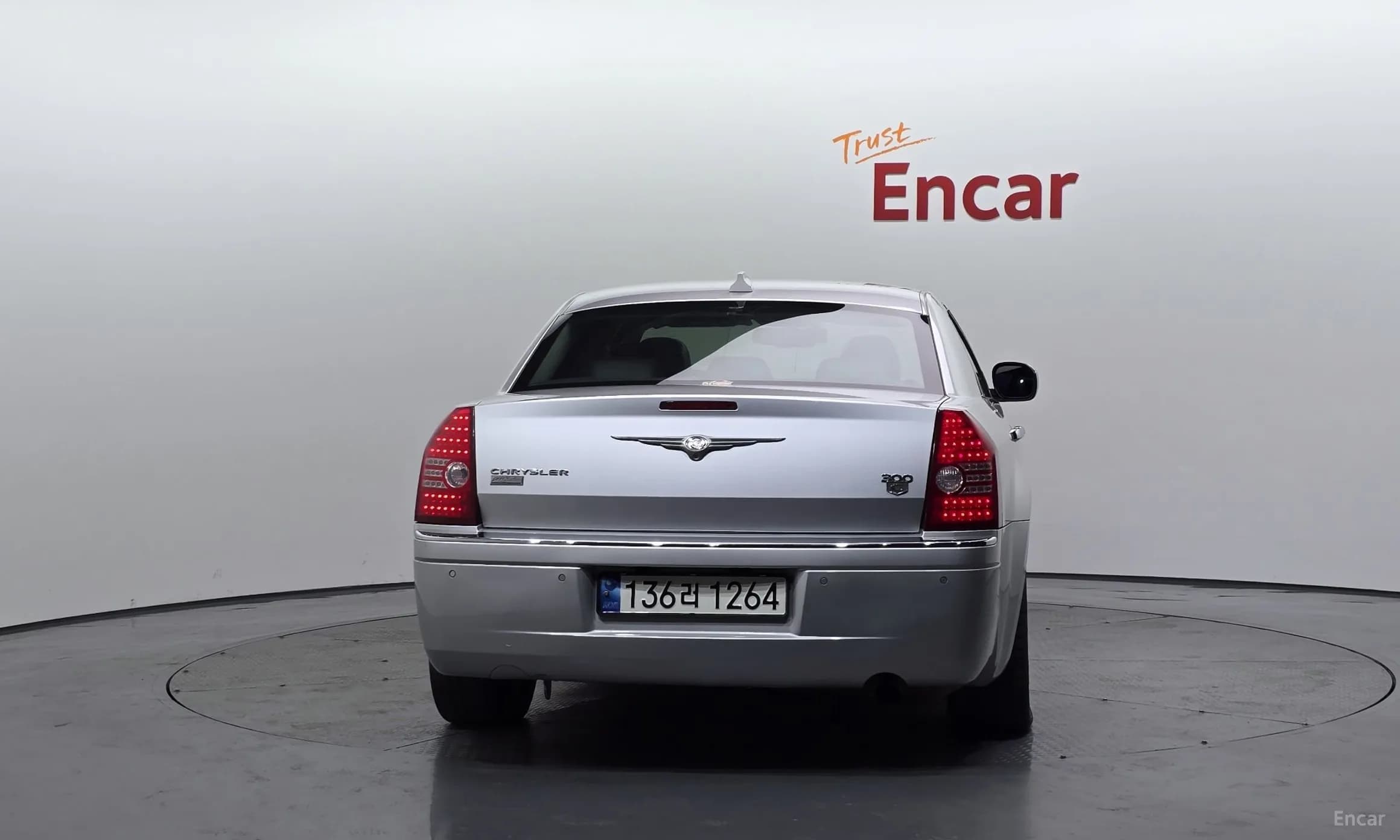 300C