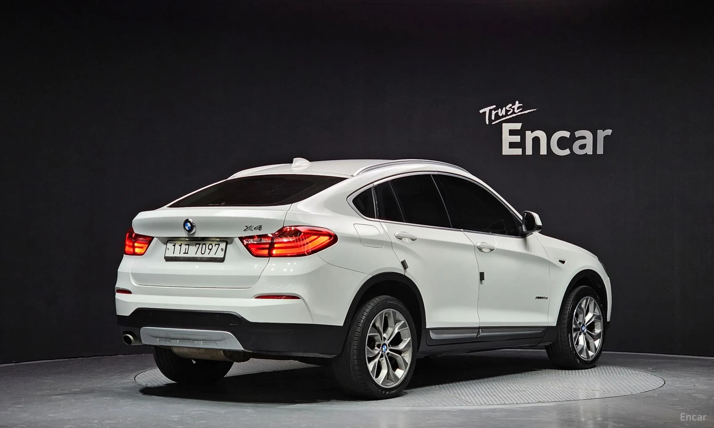 X4 (F26)