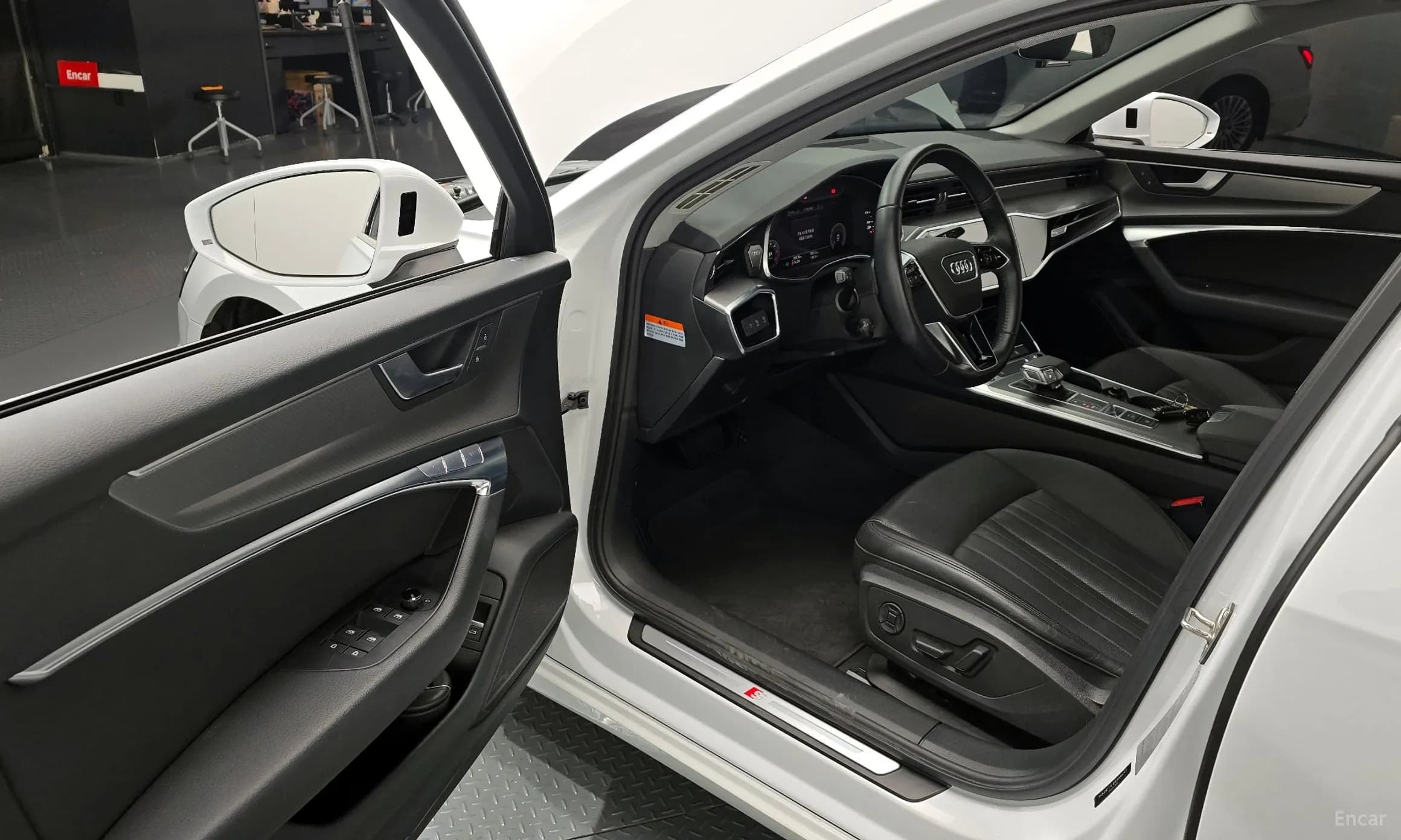 A6 (C8)