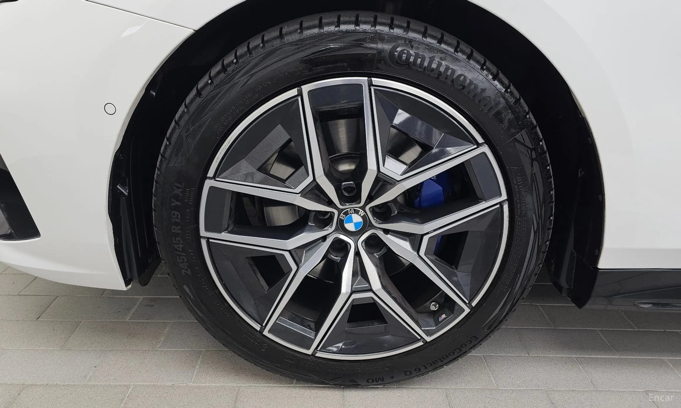 5 Series (G60)