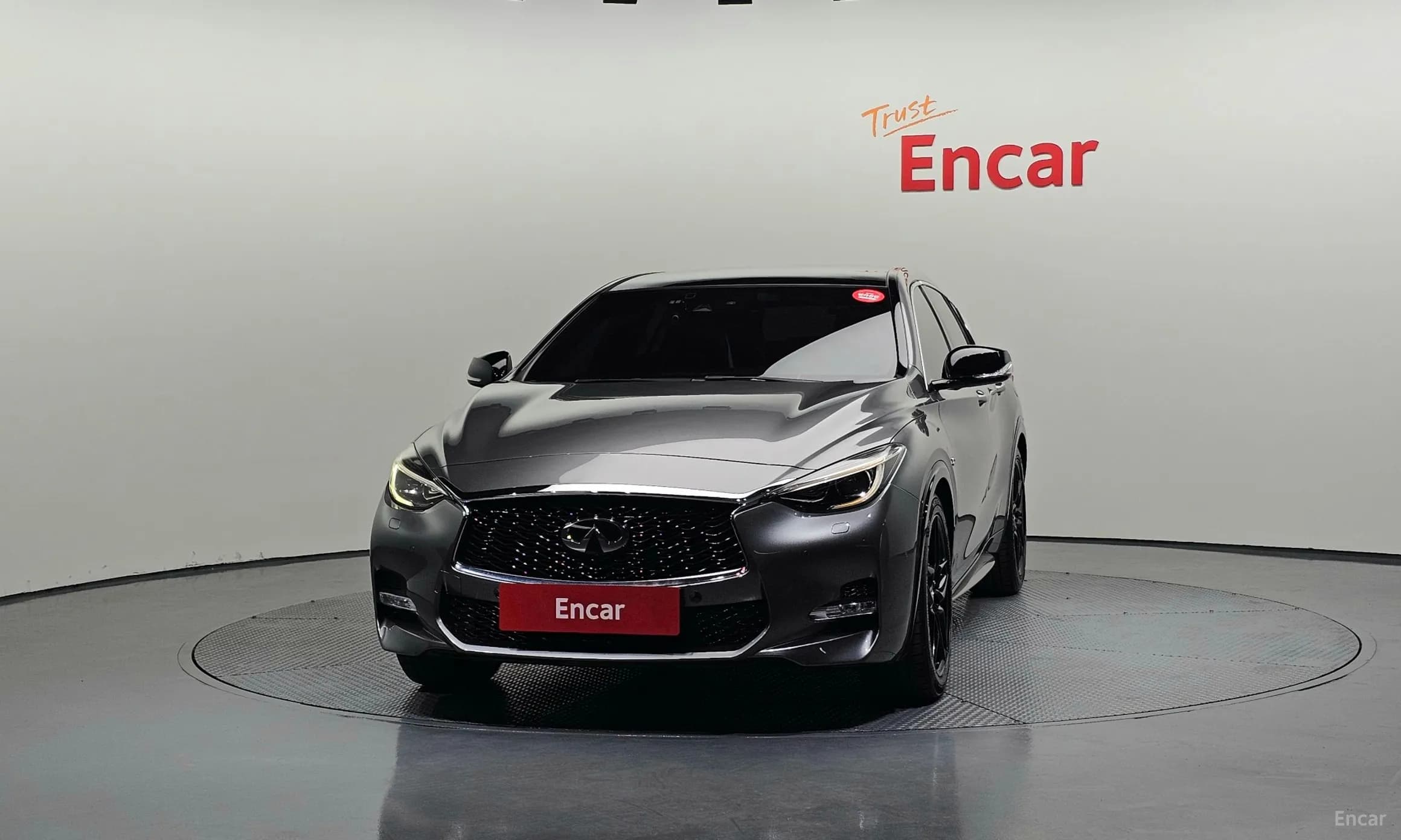 Q30
