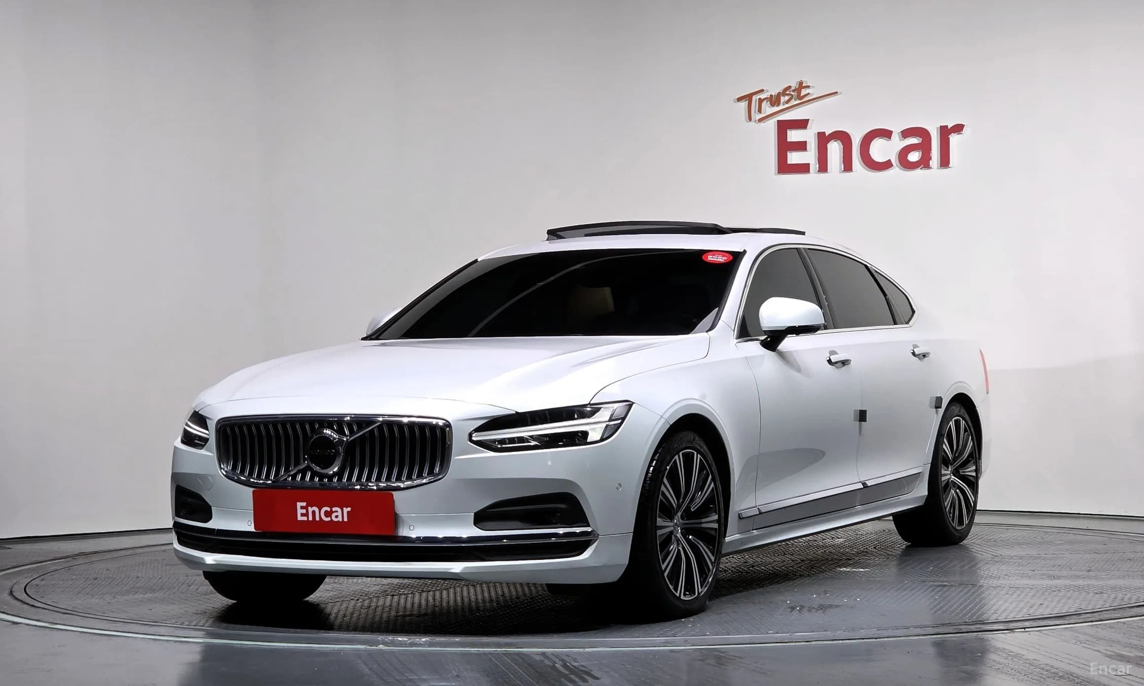 S90