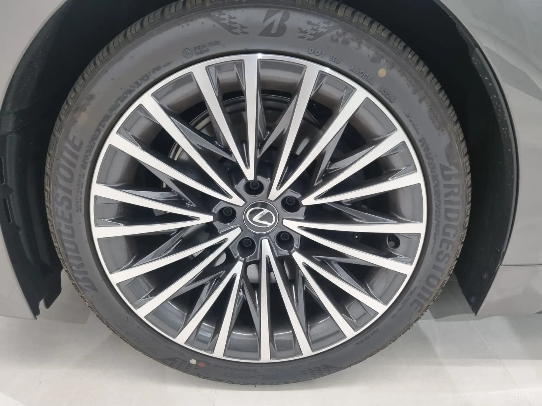 LS500 5th Generation