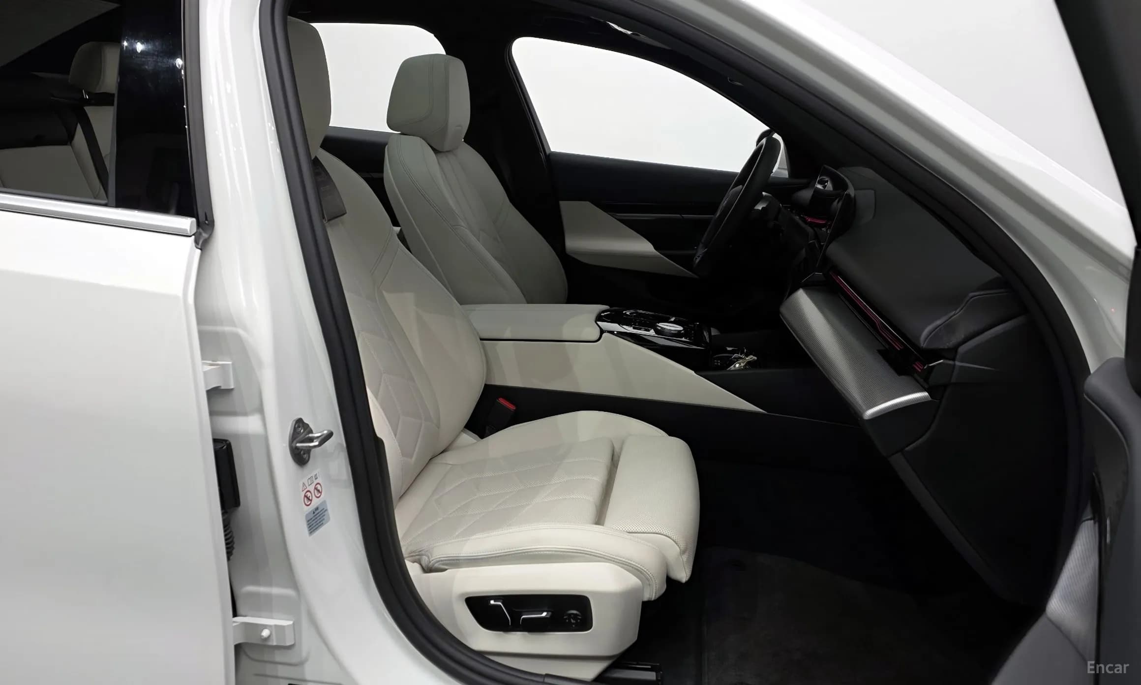 5 Series (G60)