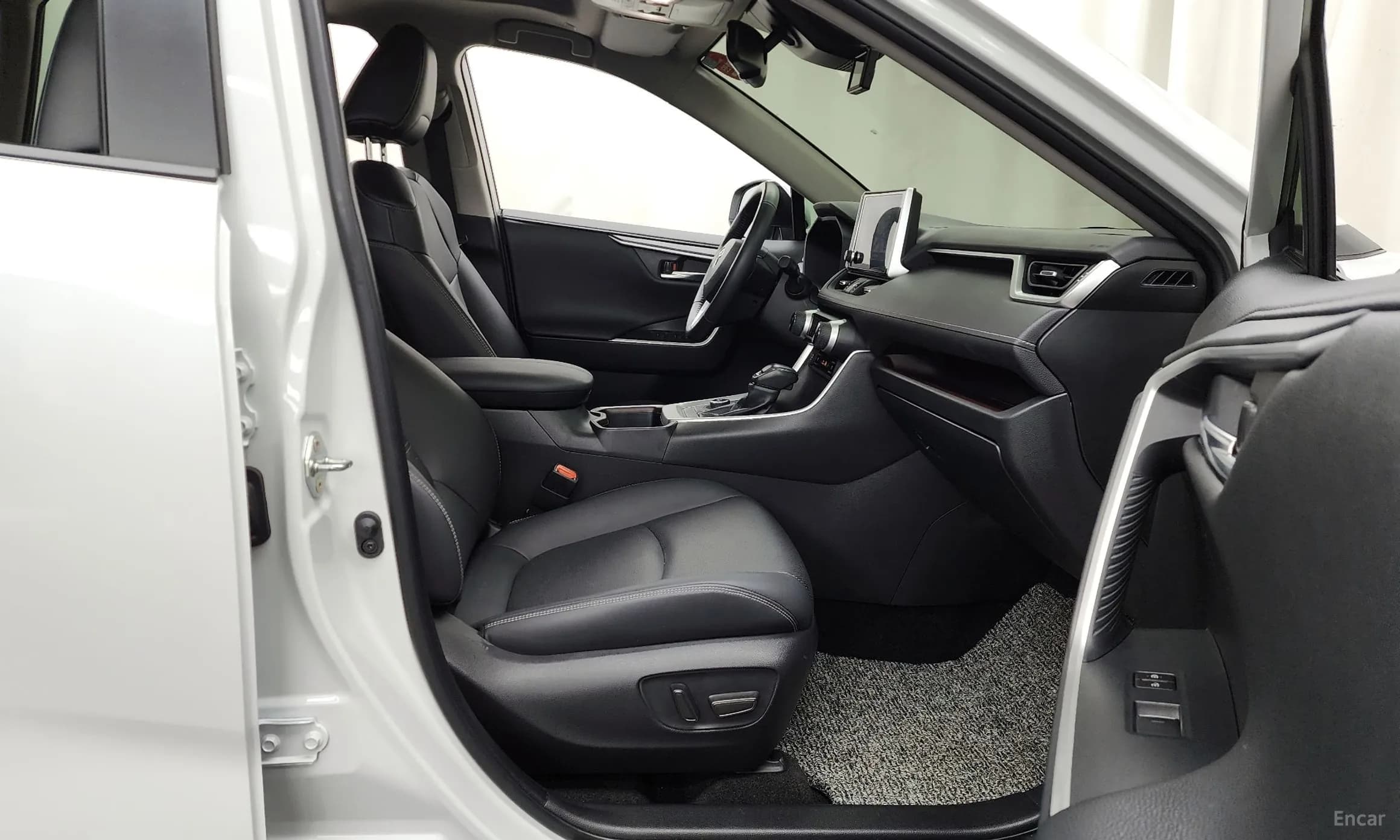 RAV4 5th Generation