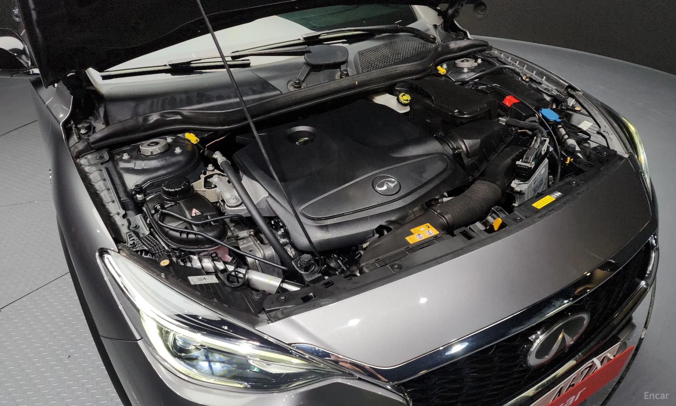 QX30