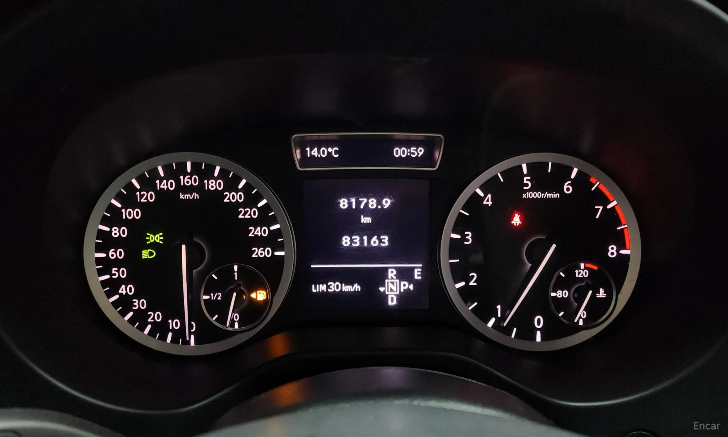 QX30
