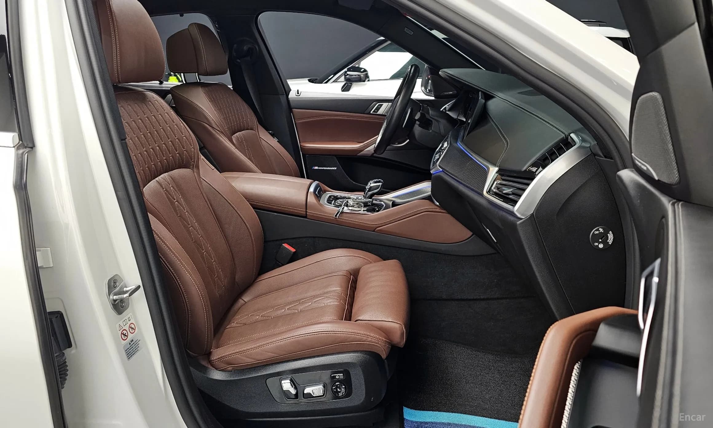 X6 (G06)