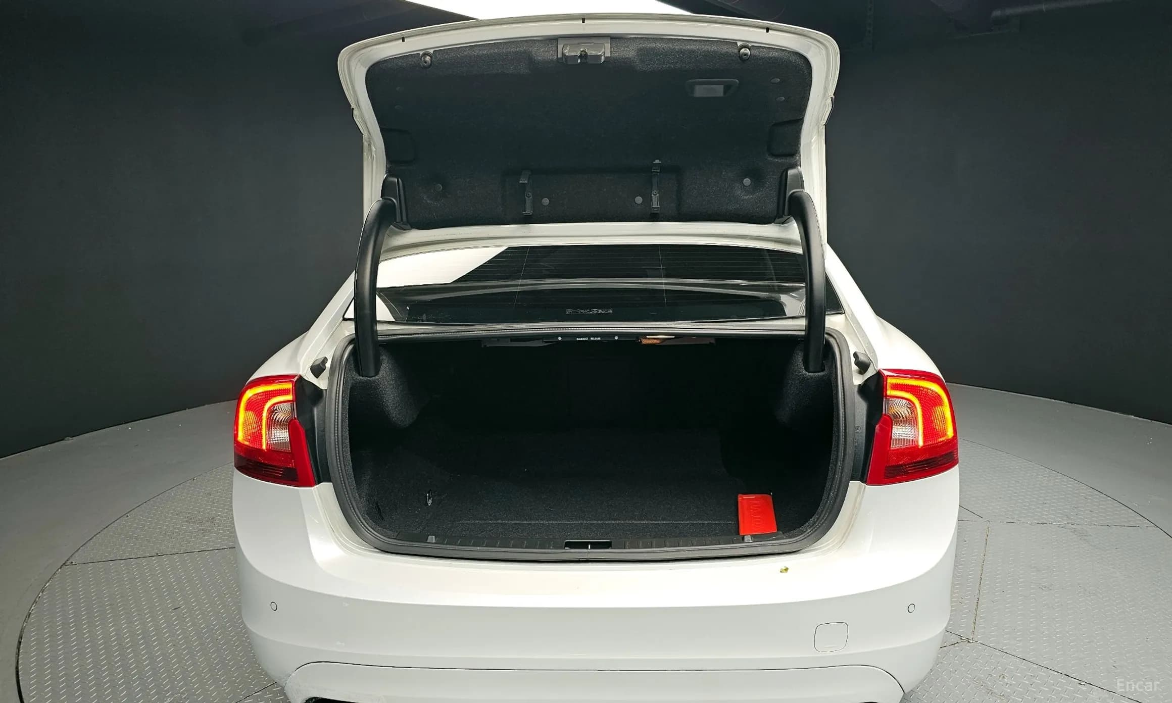 S60